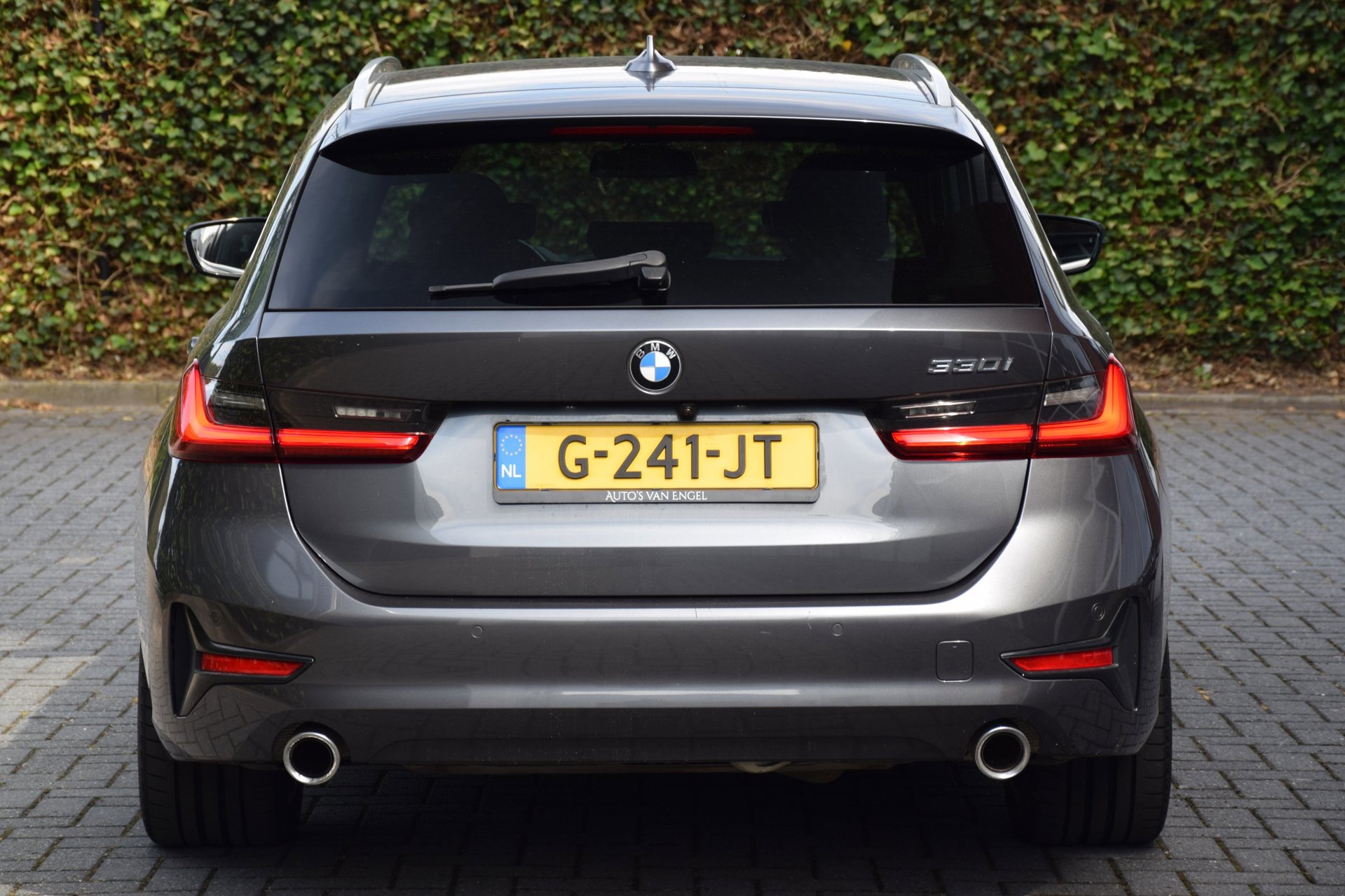 Foto van BMW 330i