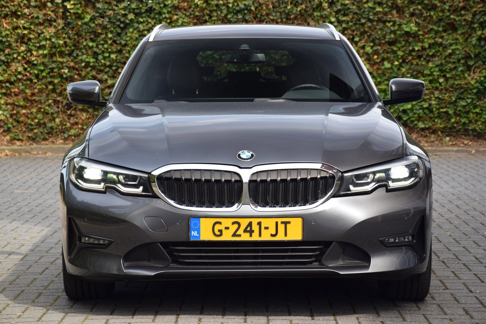 Foto van BMW 330i