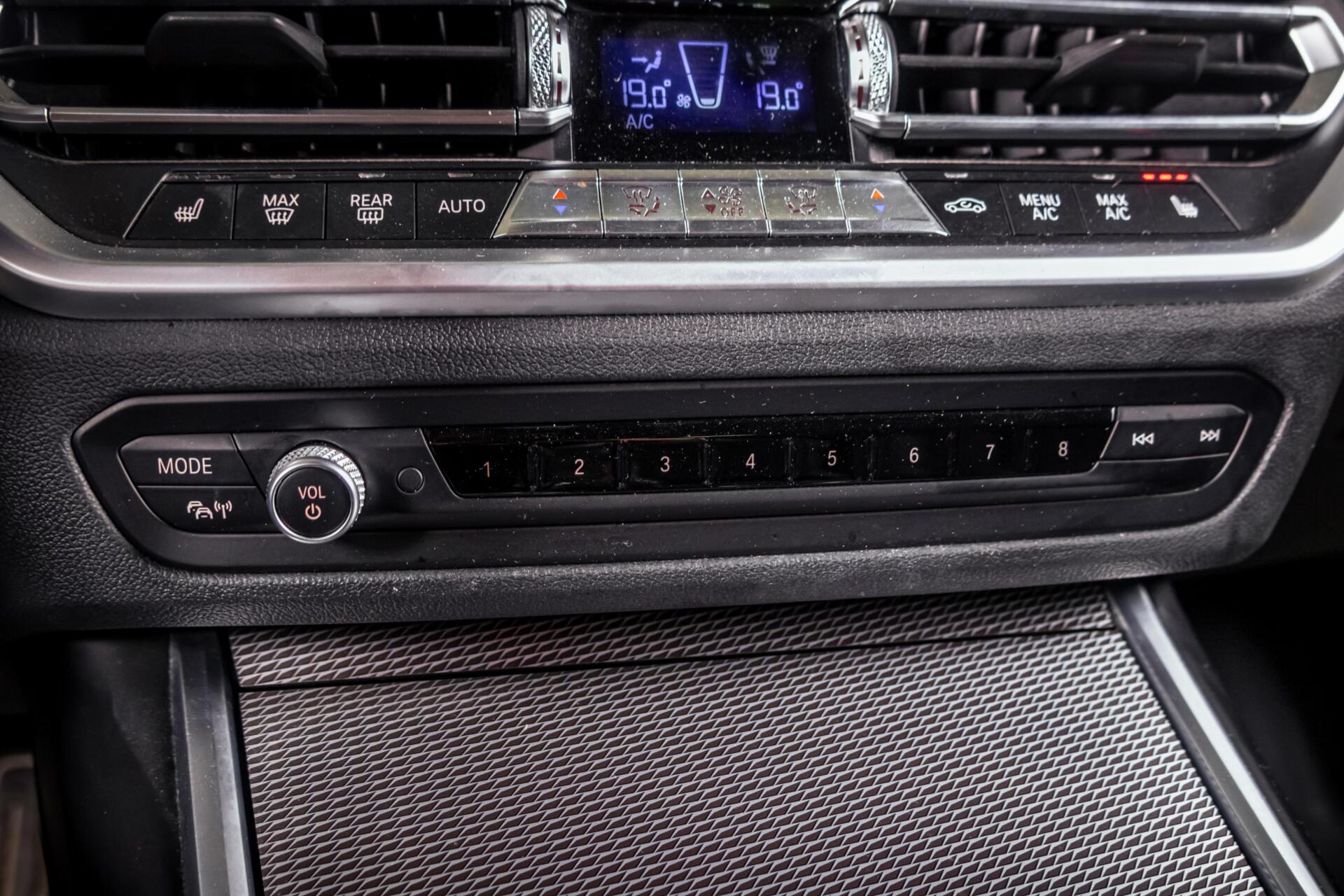 Foto van BMW 320i