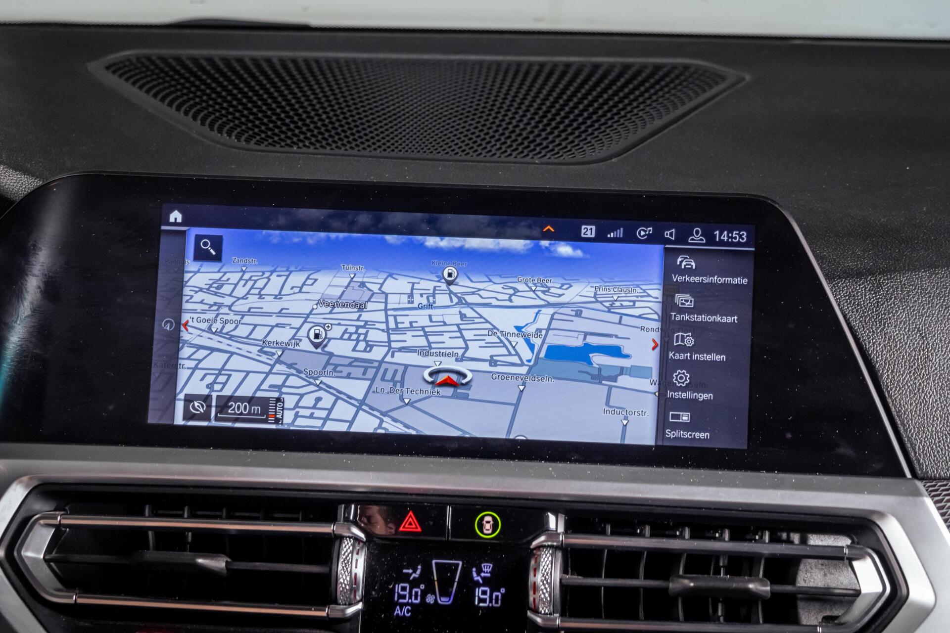 Foto van BMW 320i