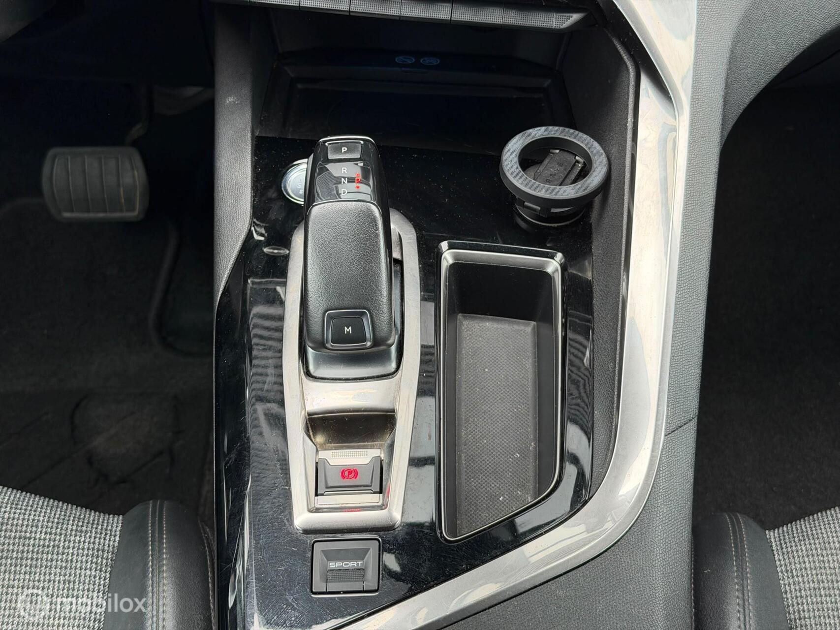 Foto van Peugeot 5008