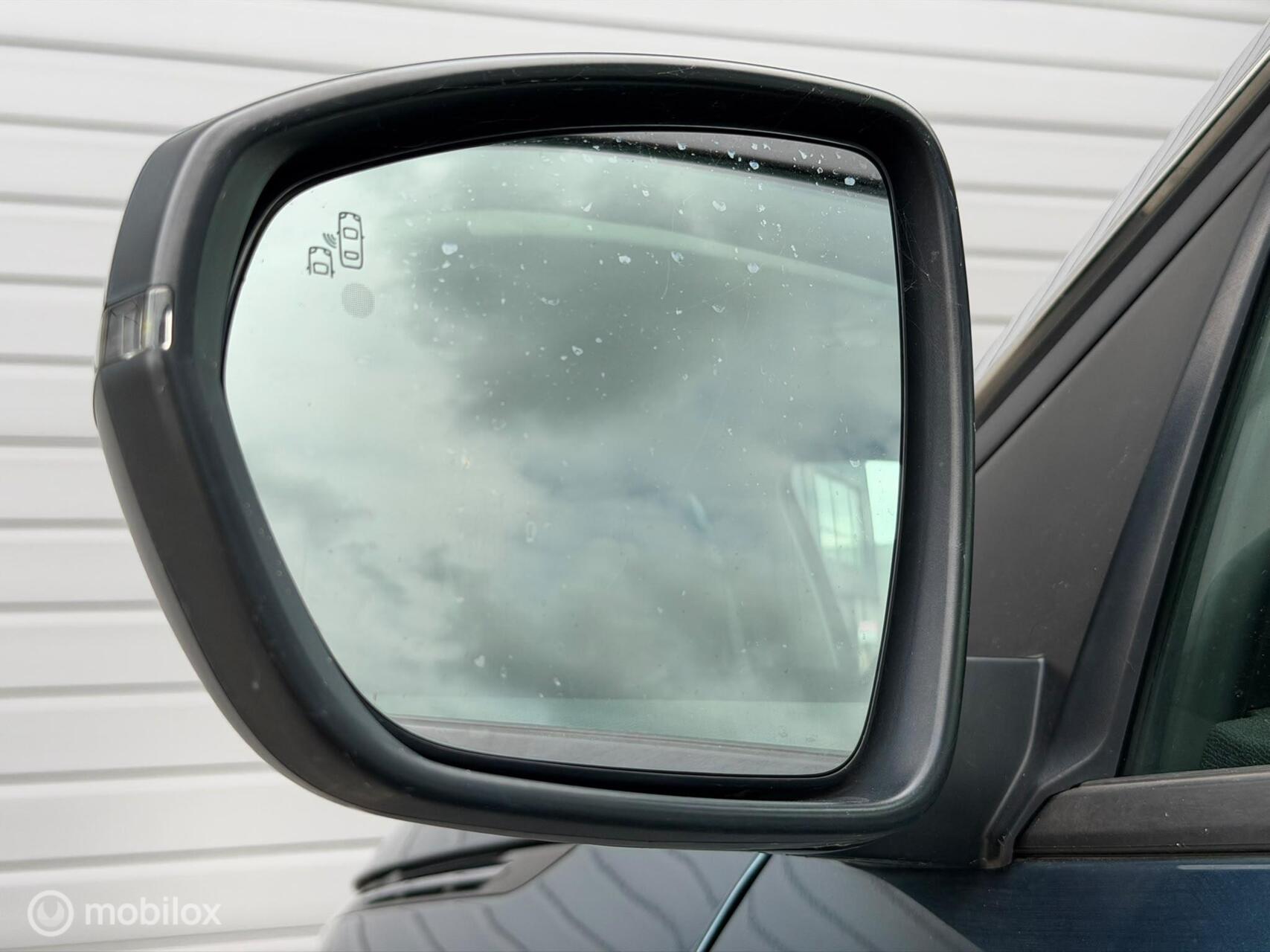 Foto van Peugeot 5008