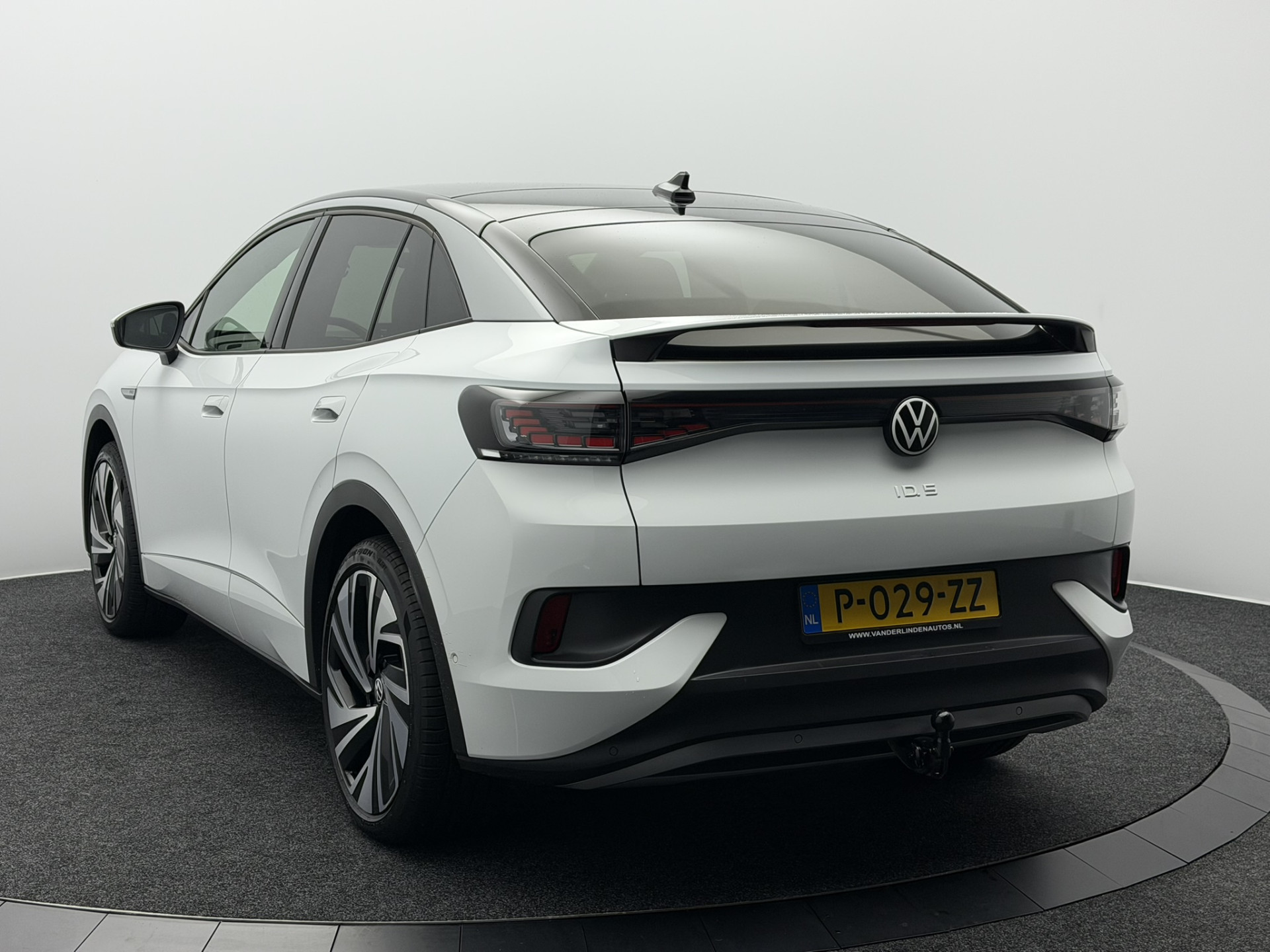 Foto van Volkswagen Id.5 Pro 150 KW