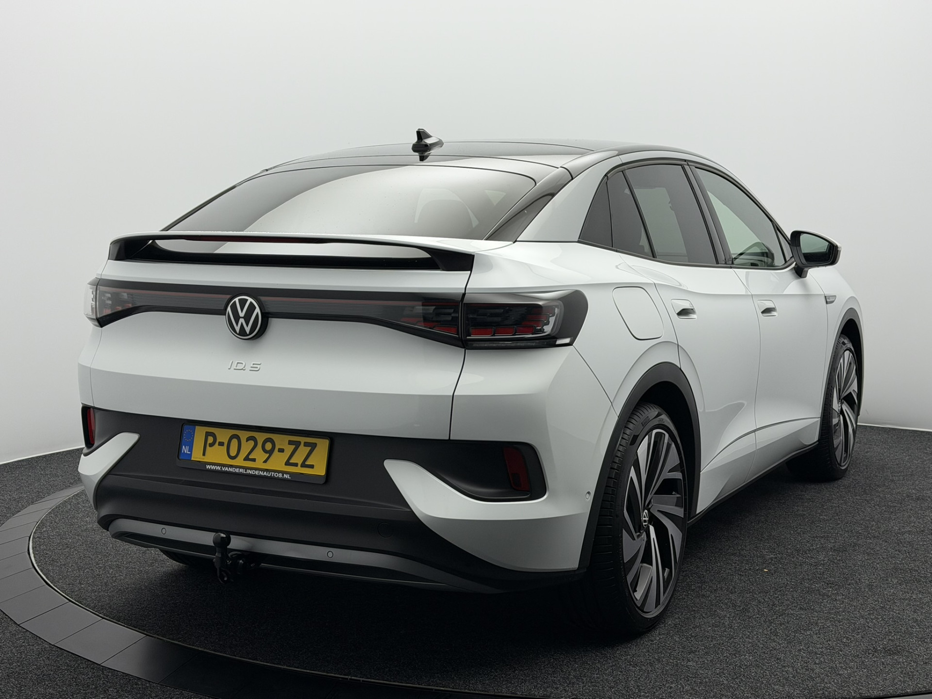 Foto van Volkswagen Id.5 Pro 150 KW