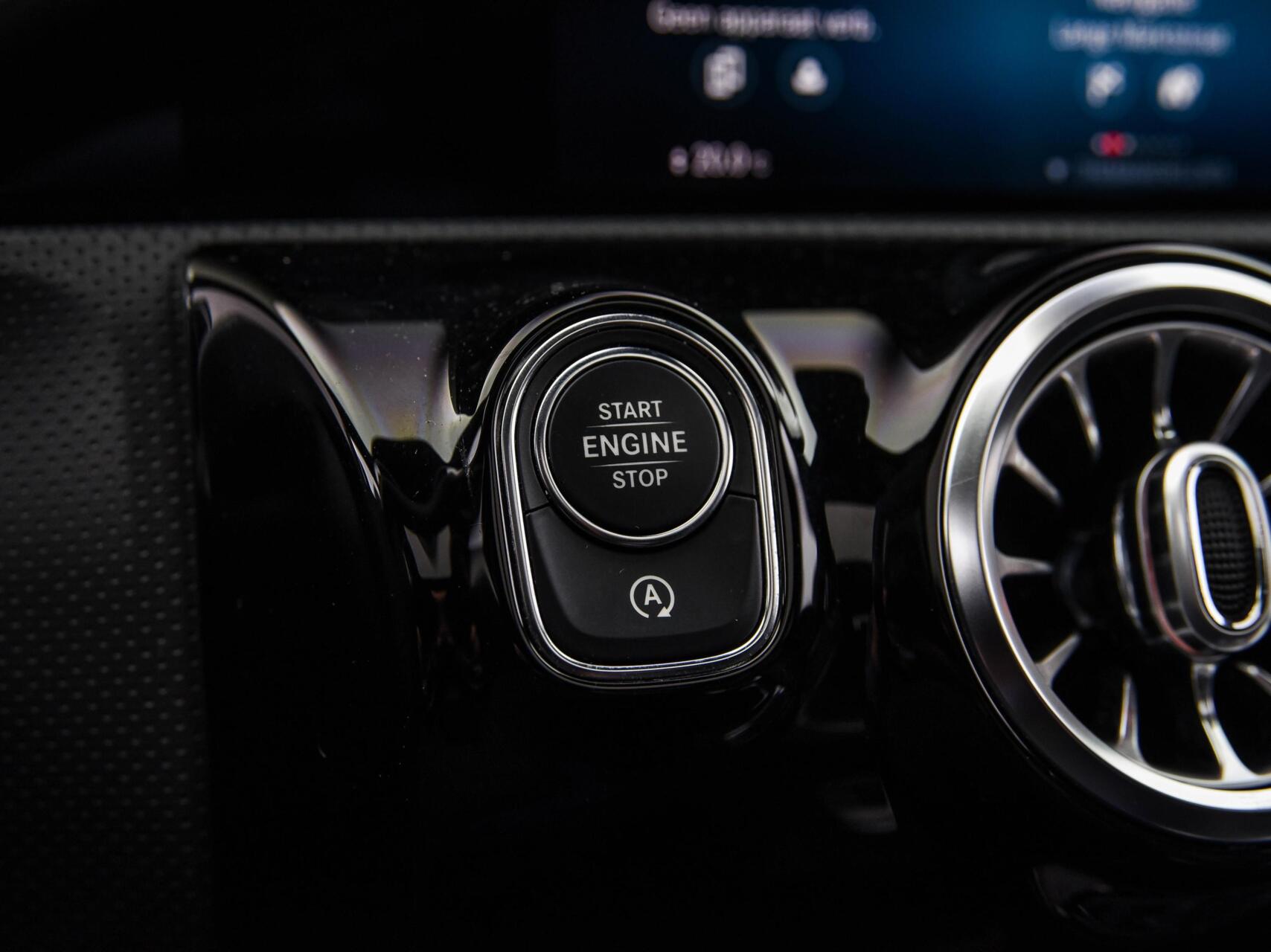 Foto van Mercedes-Benz Cla 180