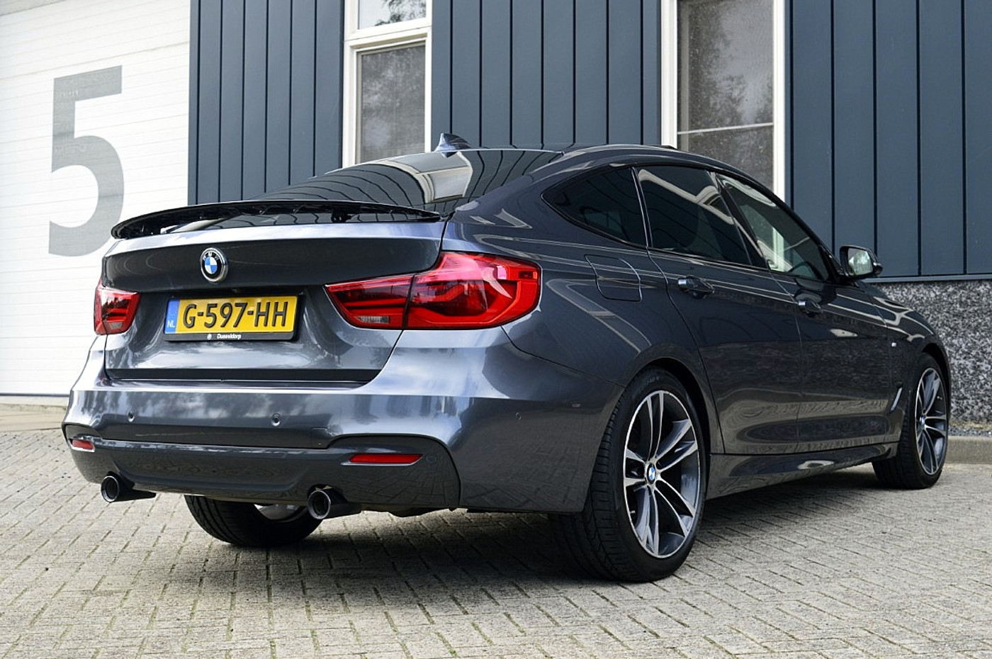 Foto van BMW 320i