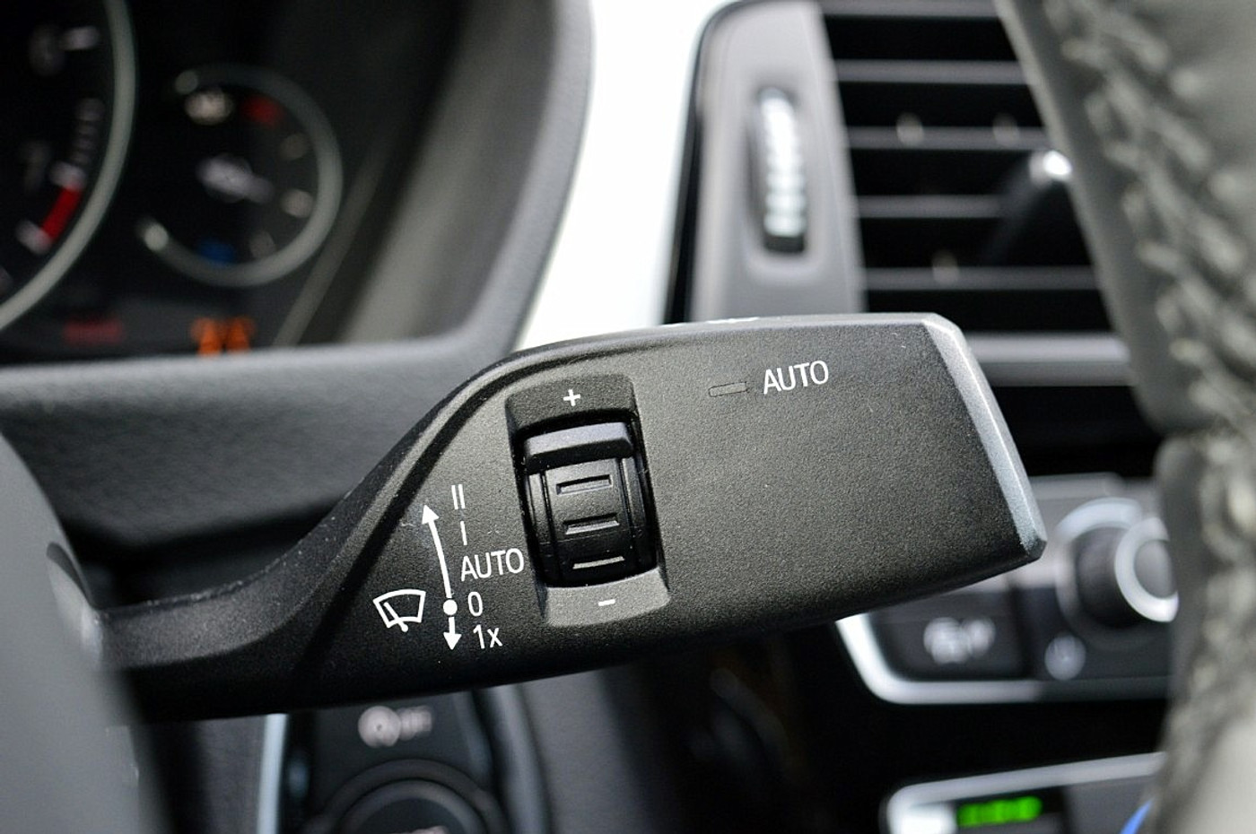 Foto van BMW 320i