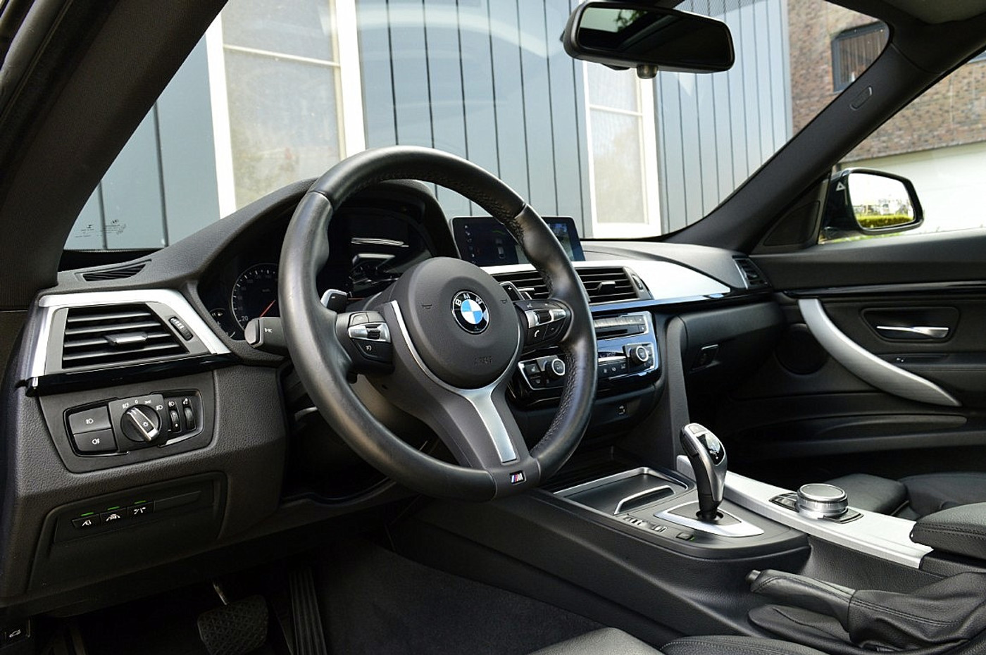 Foto van BMW 320i