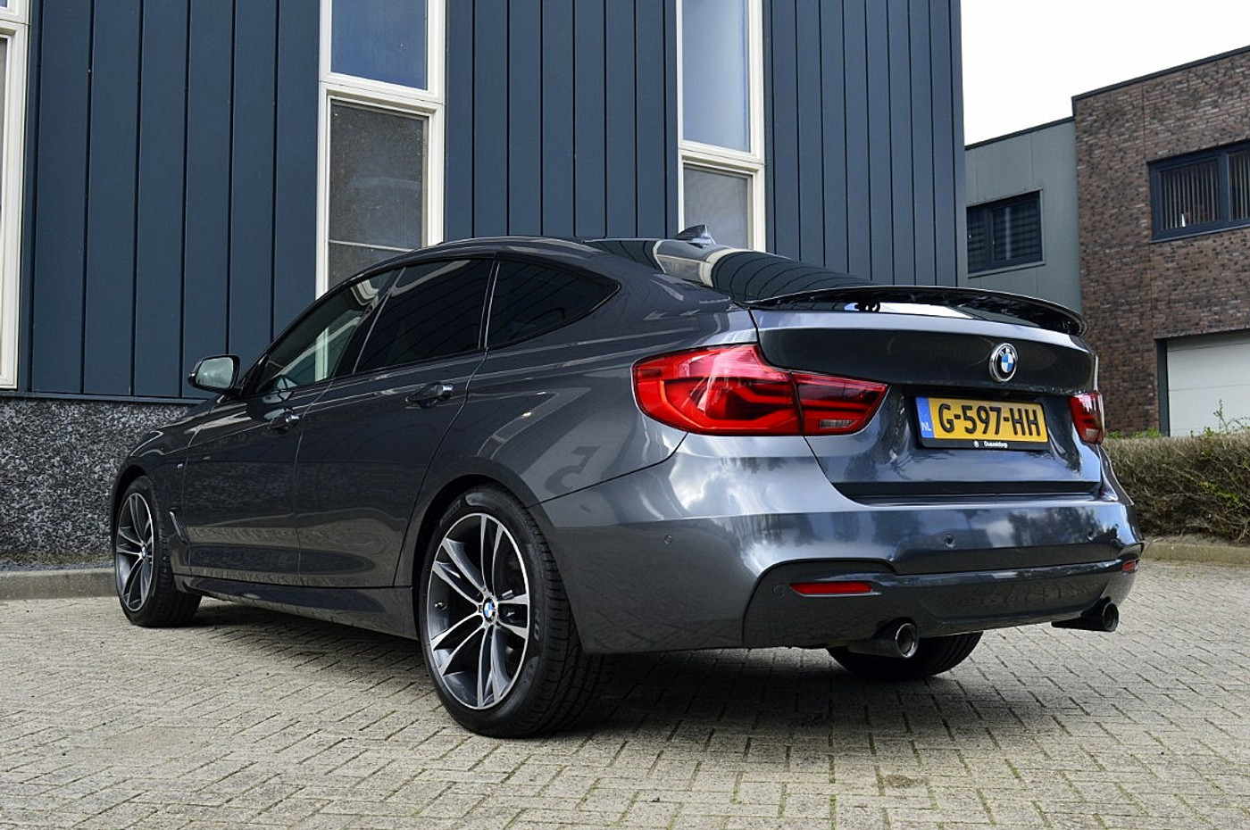 Foto van BMW 320i