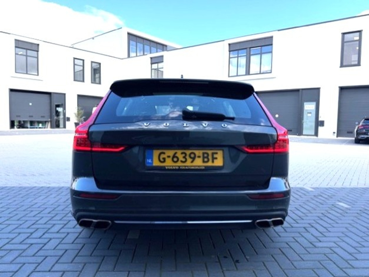 Foto van Volvo V60 T8 Twin Engine