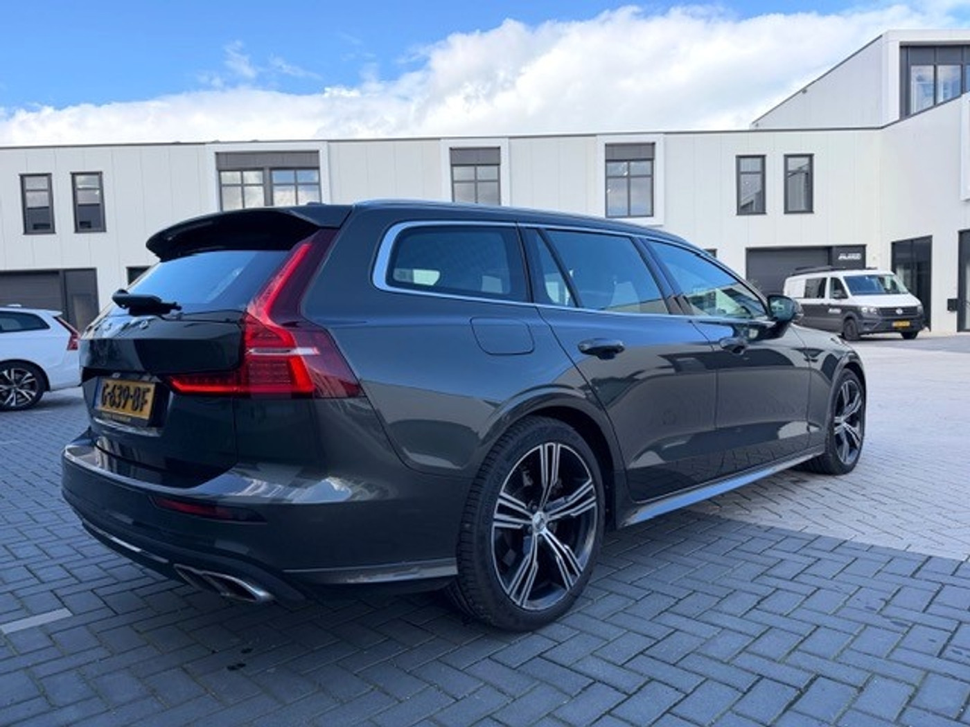 Foto van Volvo V60 T8 Twin Engine