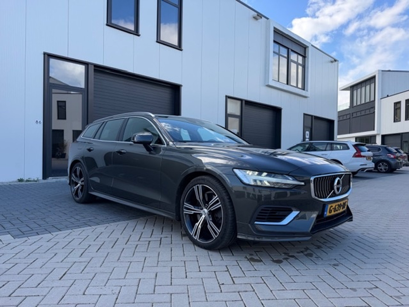 Foto van Volvo V60 T8 Twin Engine