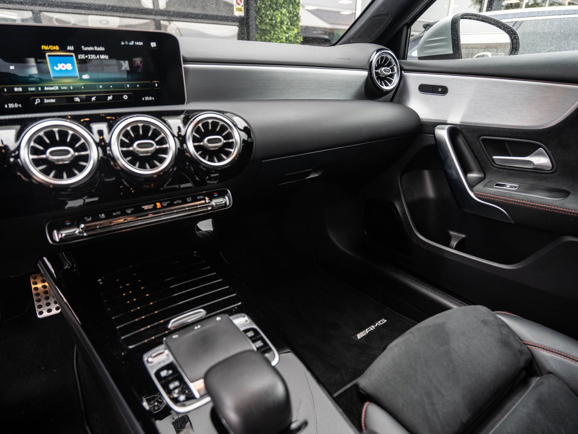 Foto van Mercedes-Benz A 200