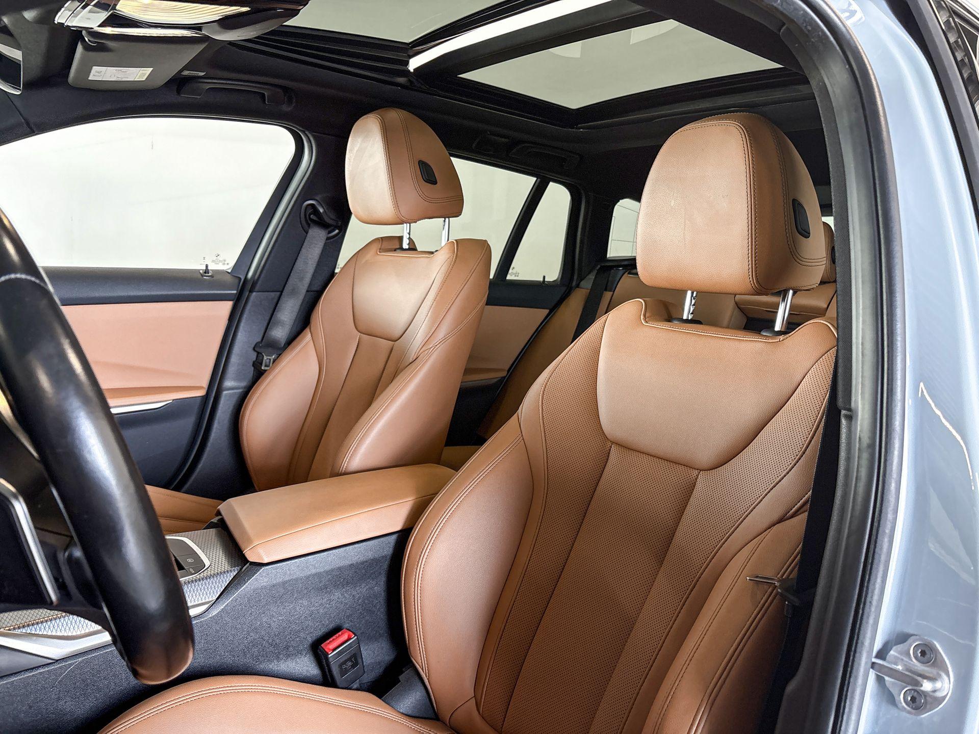Foto van BMW 330e xDrive