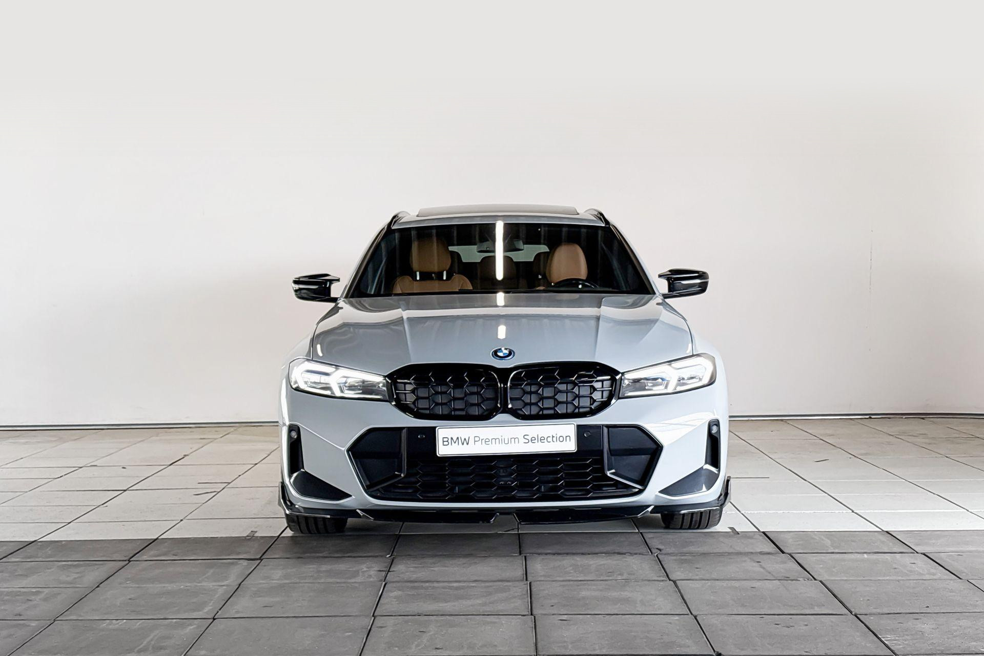 Foto van BMW 330e xDrive