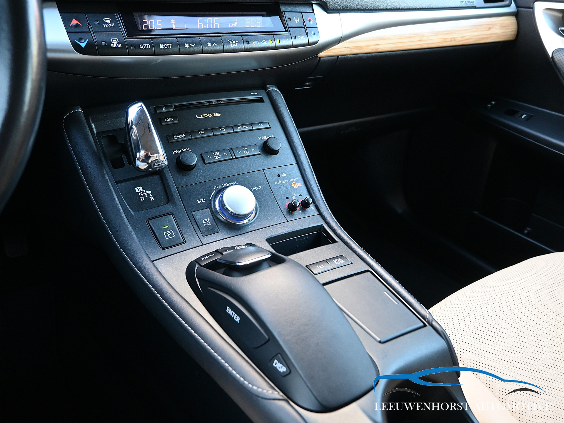 Foto van Lexus Lexus Ct200h