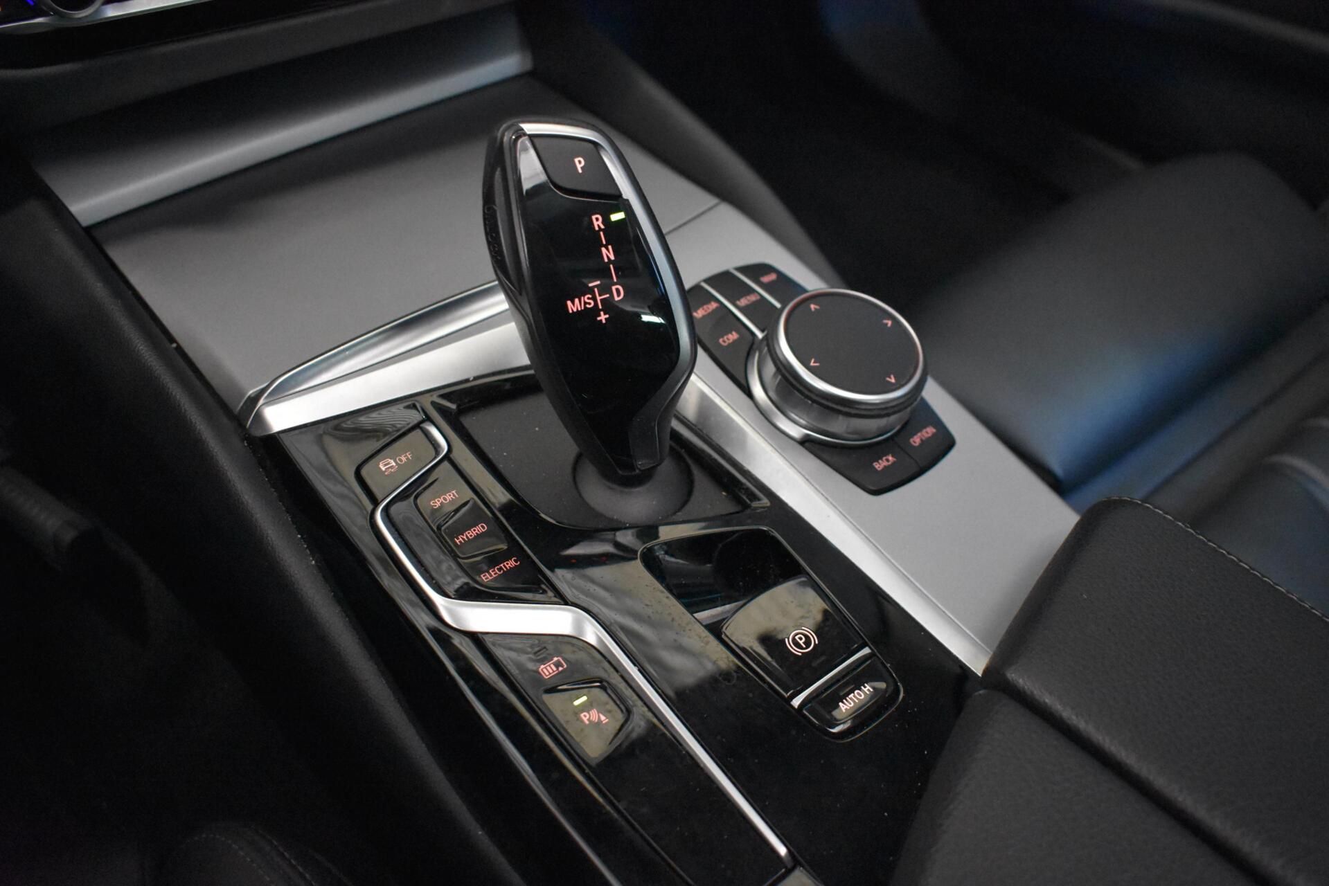 Foto van BMW 530e