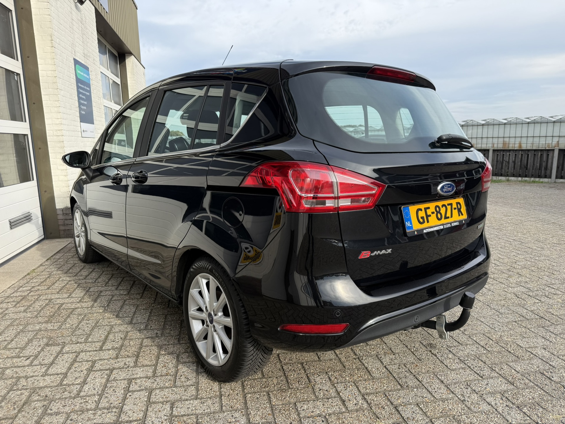 Foto van Ford B-max