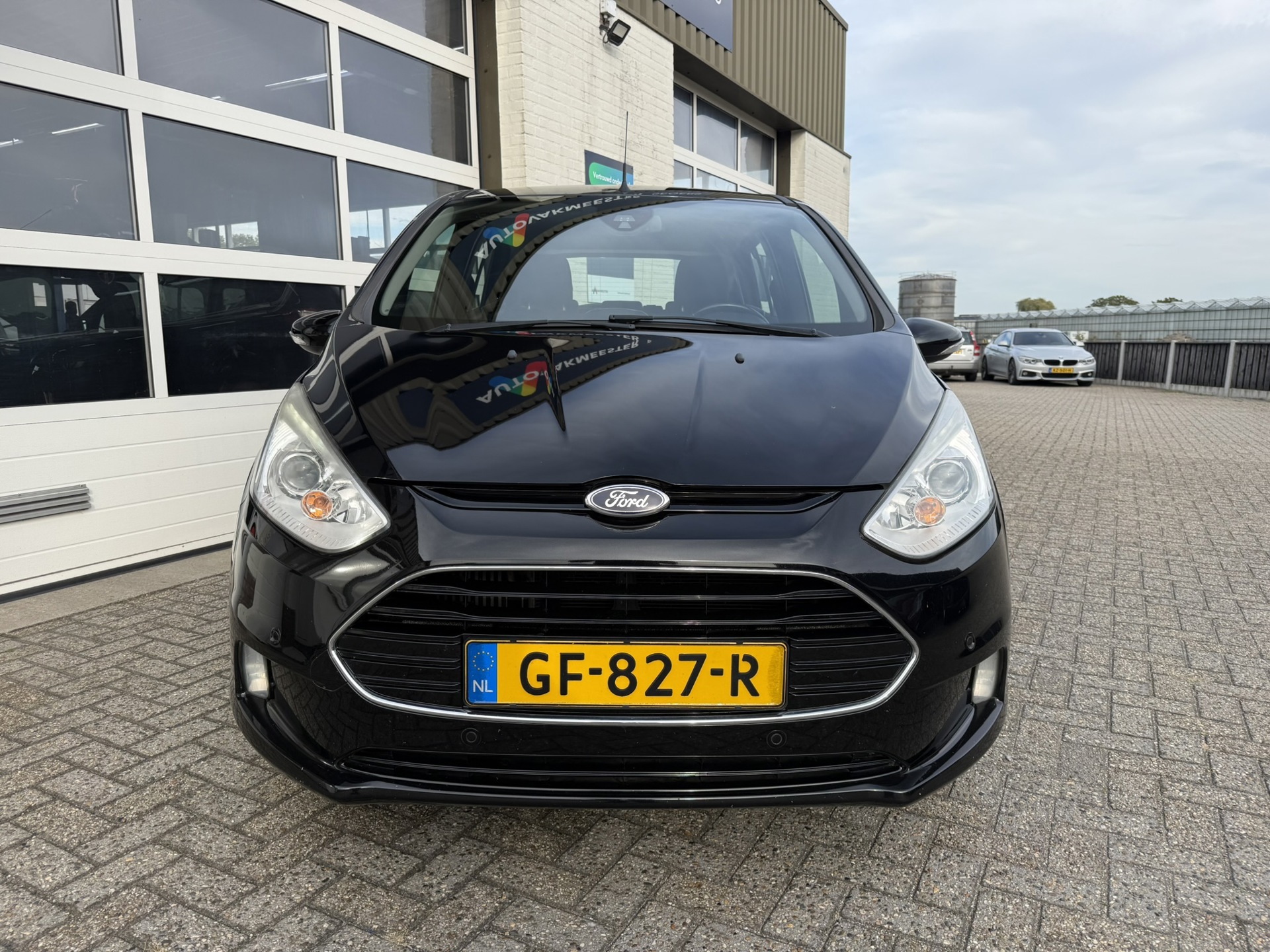 Foto van Ford B-max