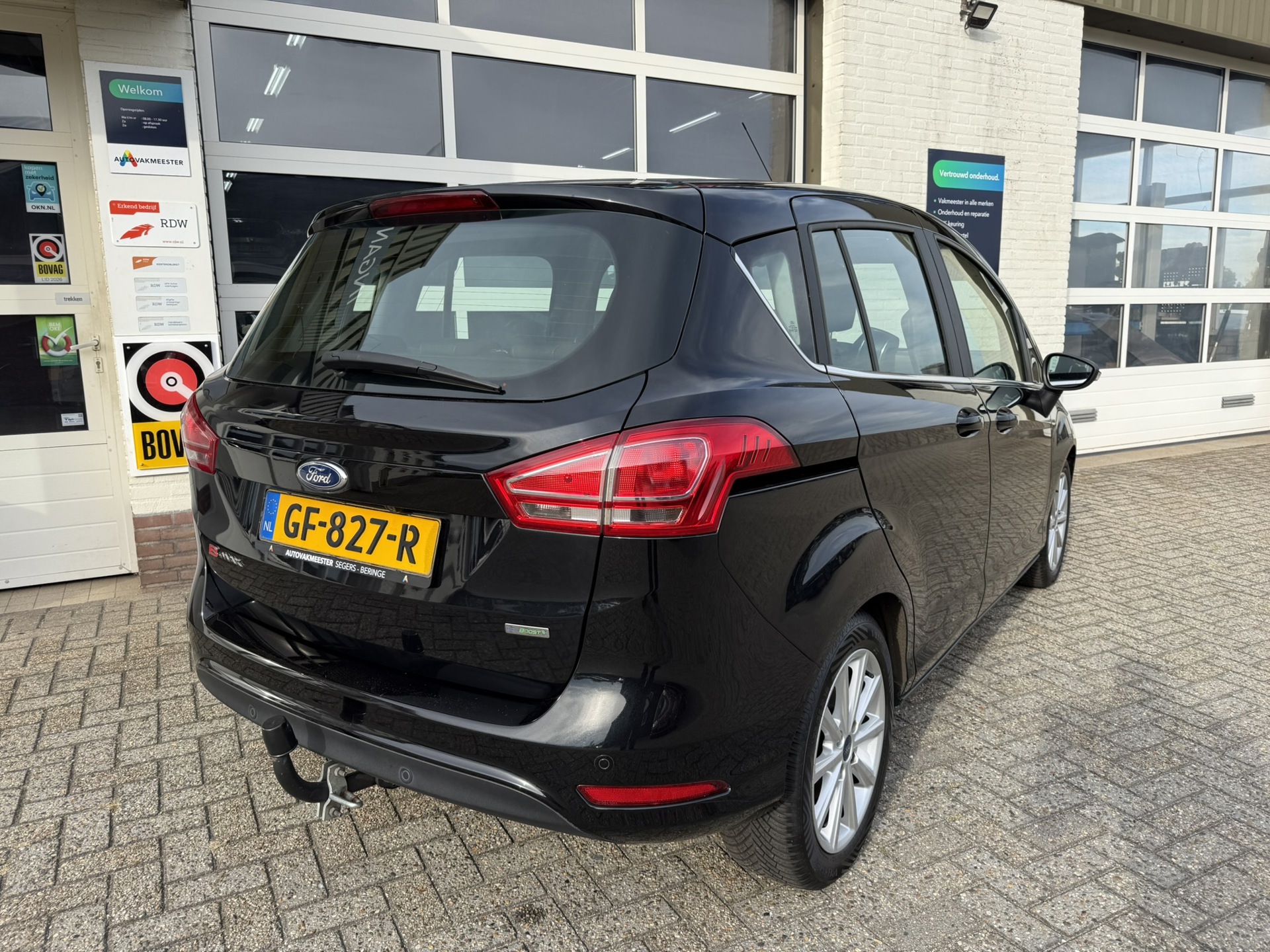 Foto van Ford B-max