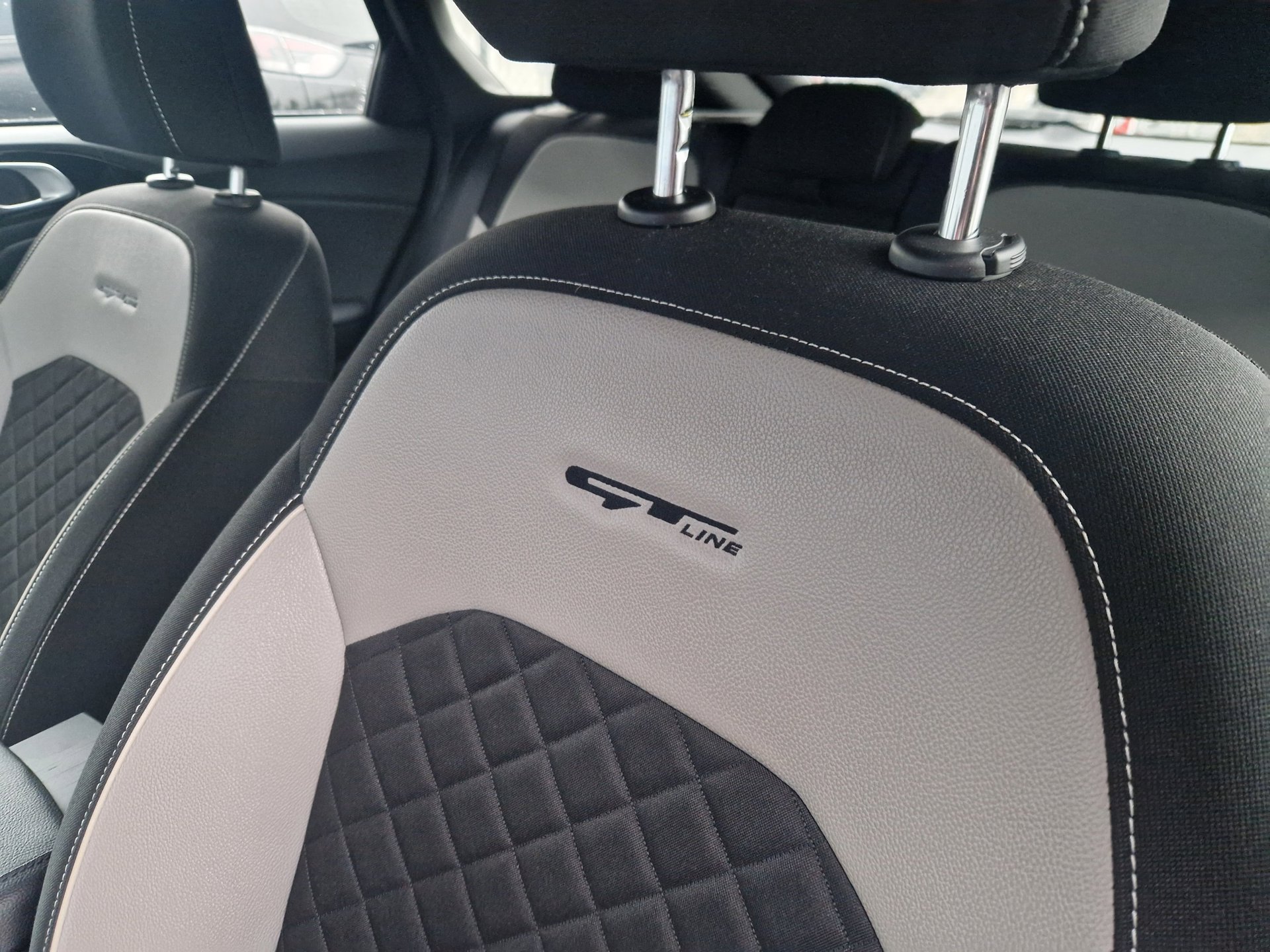 Foto van Kia Proceed