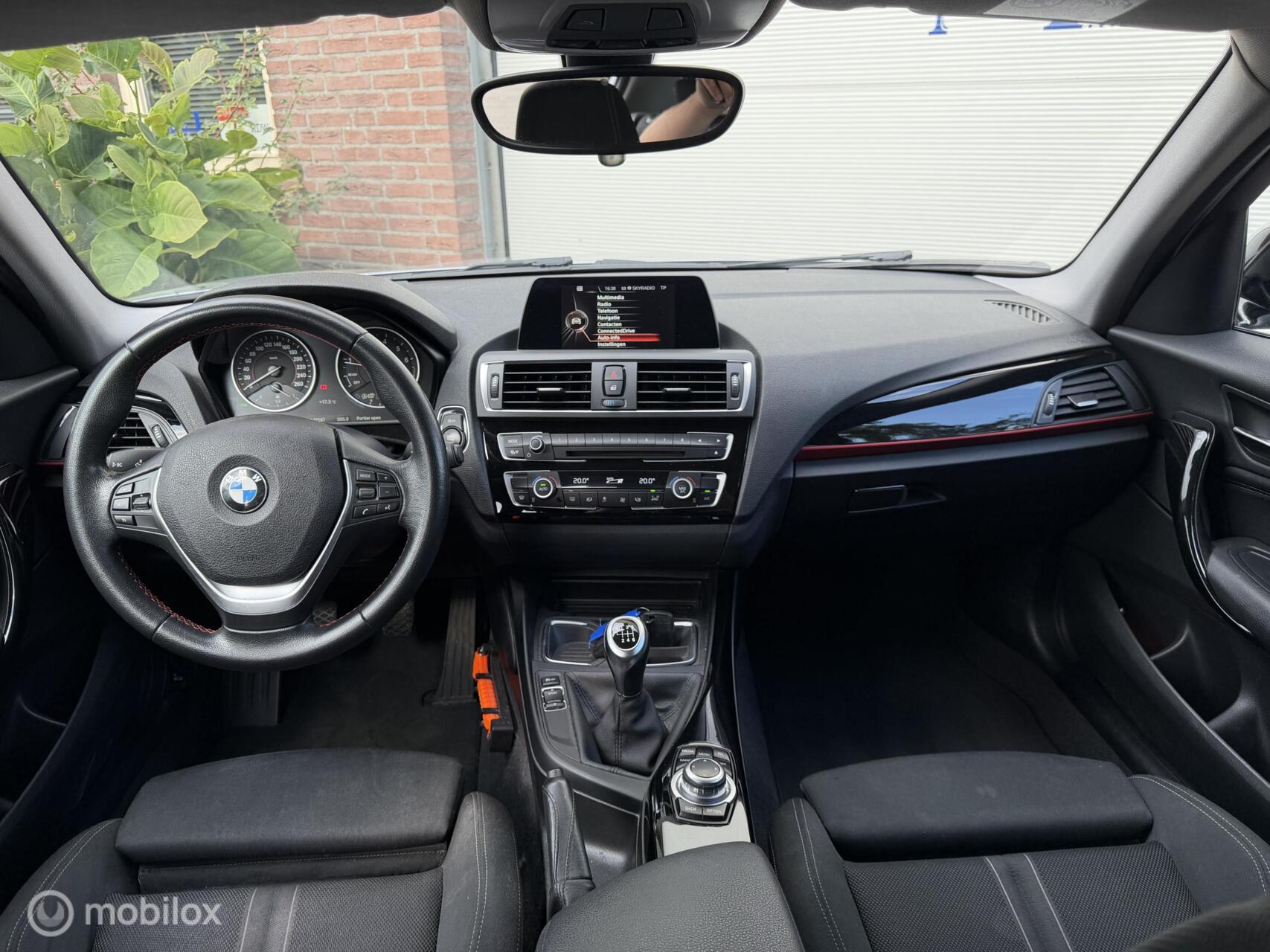 Foto van BMW 118i