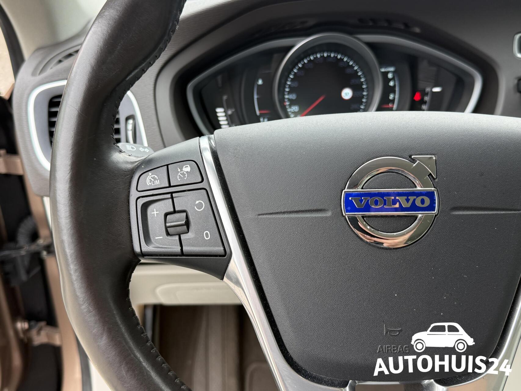 Foto van Volvo V40 Cross Country