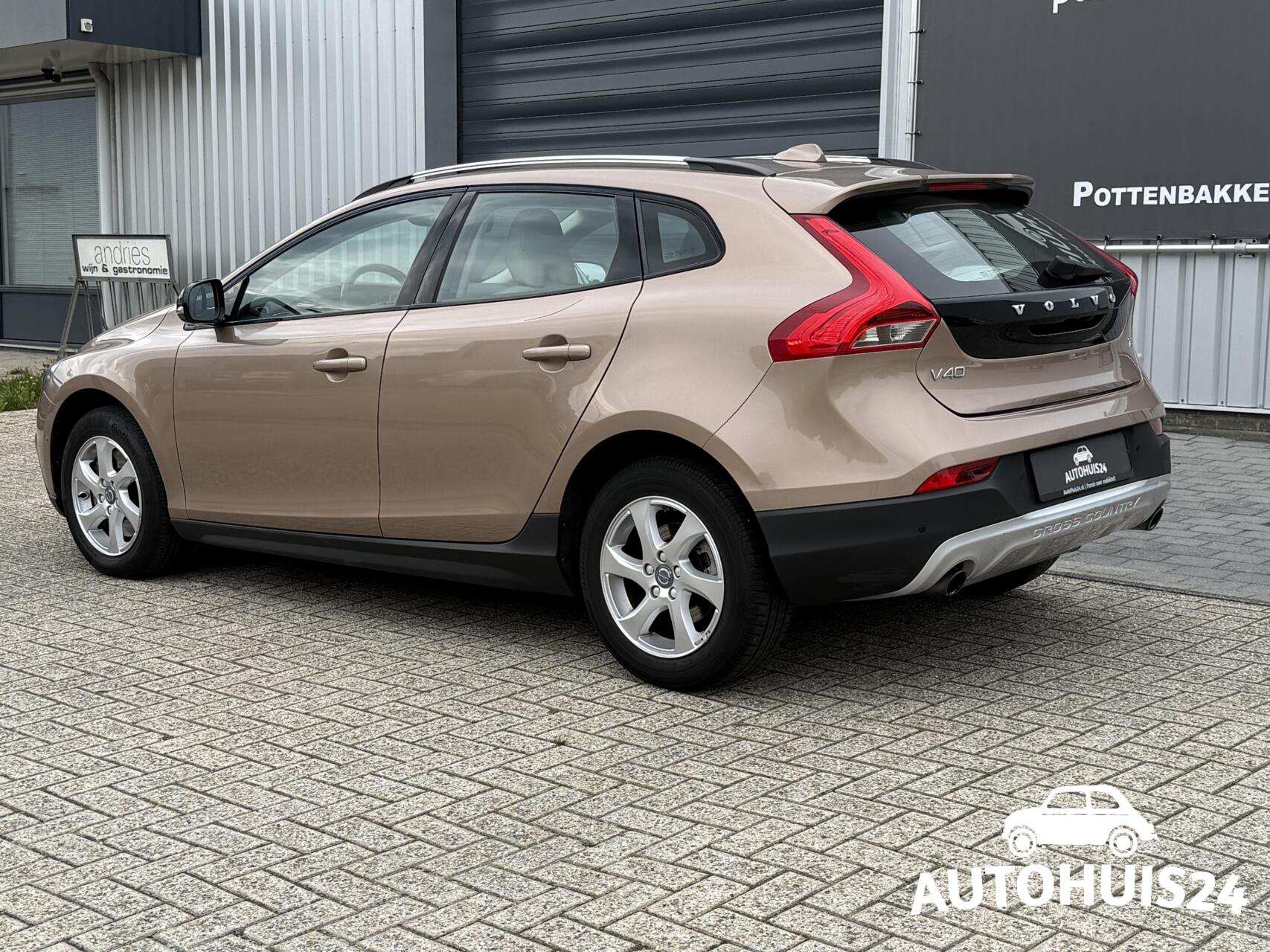 Foto van Volvo V40 Cross Country