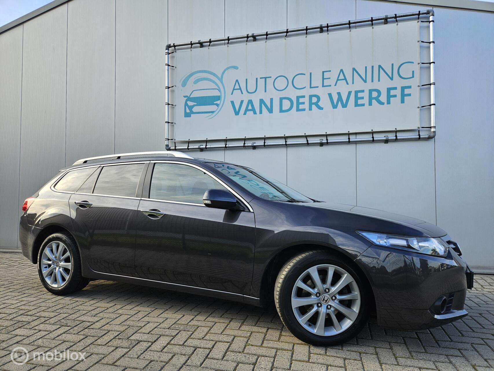 Honda Accord Tourer 2.0 Elegance zeer nette auto!! 2012 - voorkant