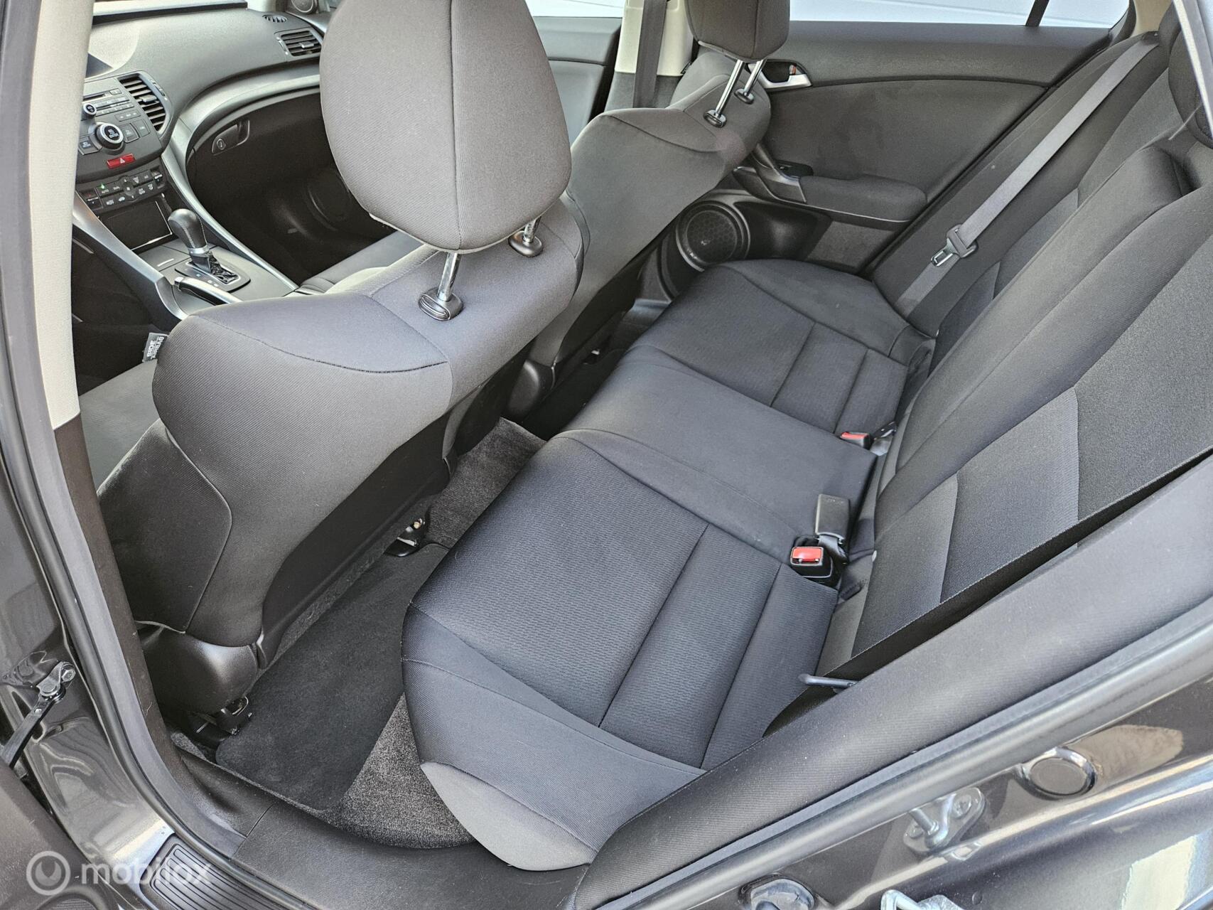 Foto van Honda Accord Tourer