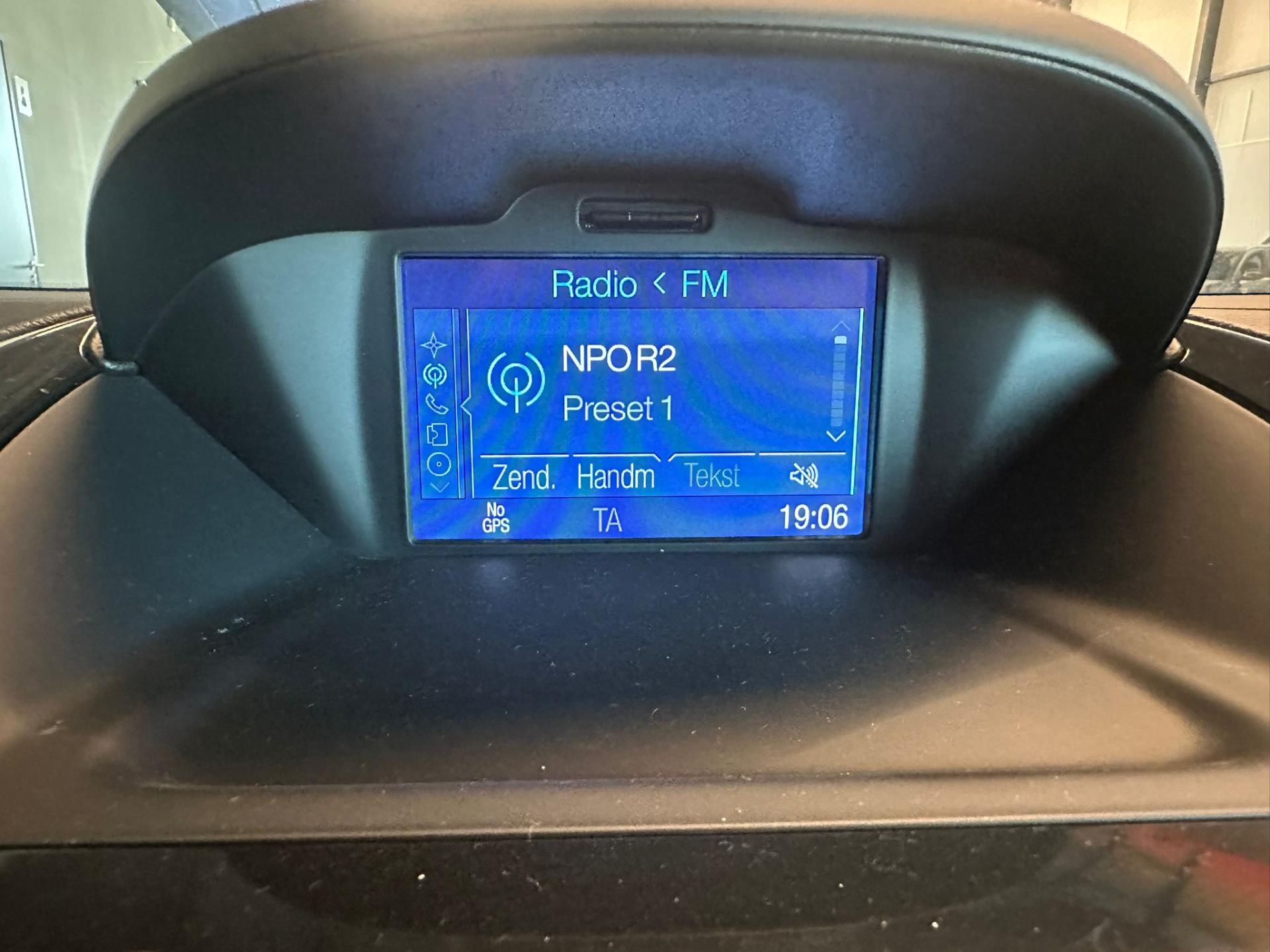 Foto van Ford B-max