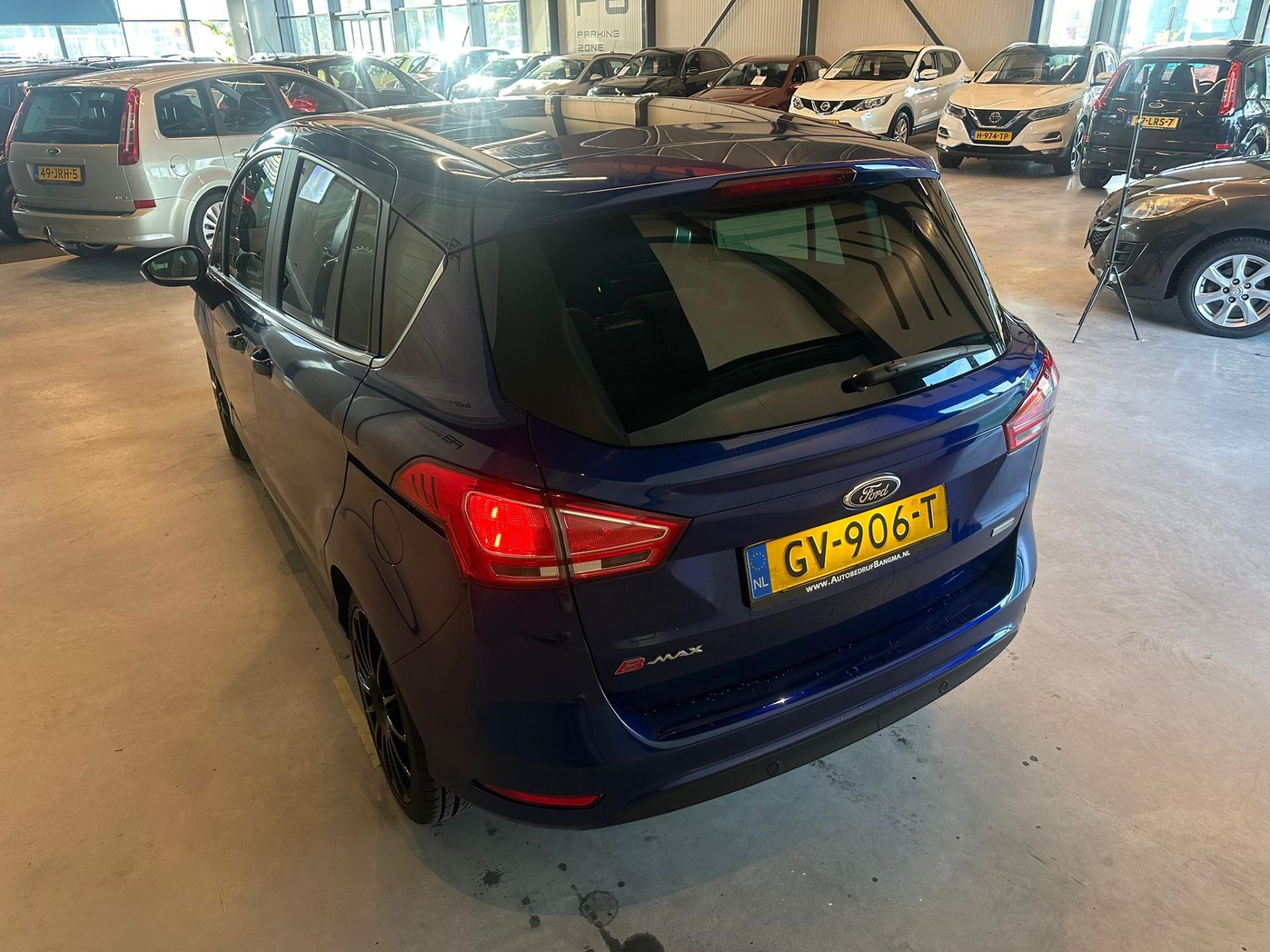 Foto van Ford B-max
