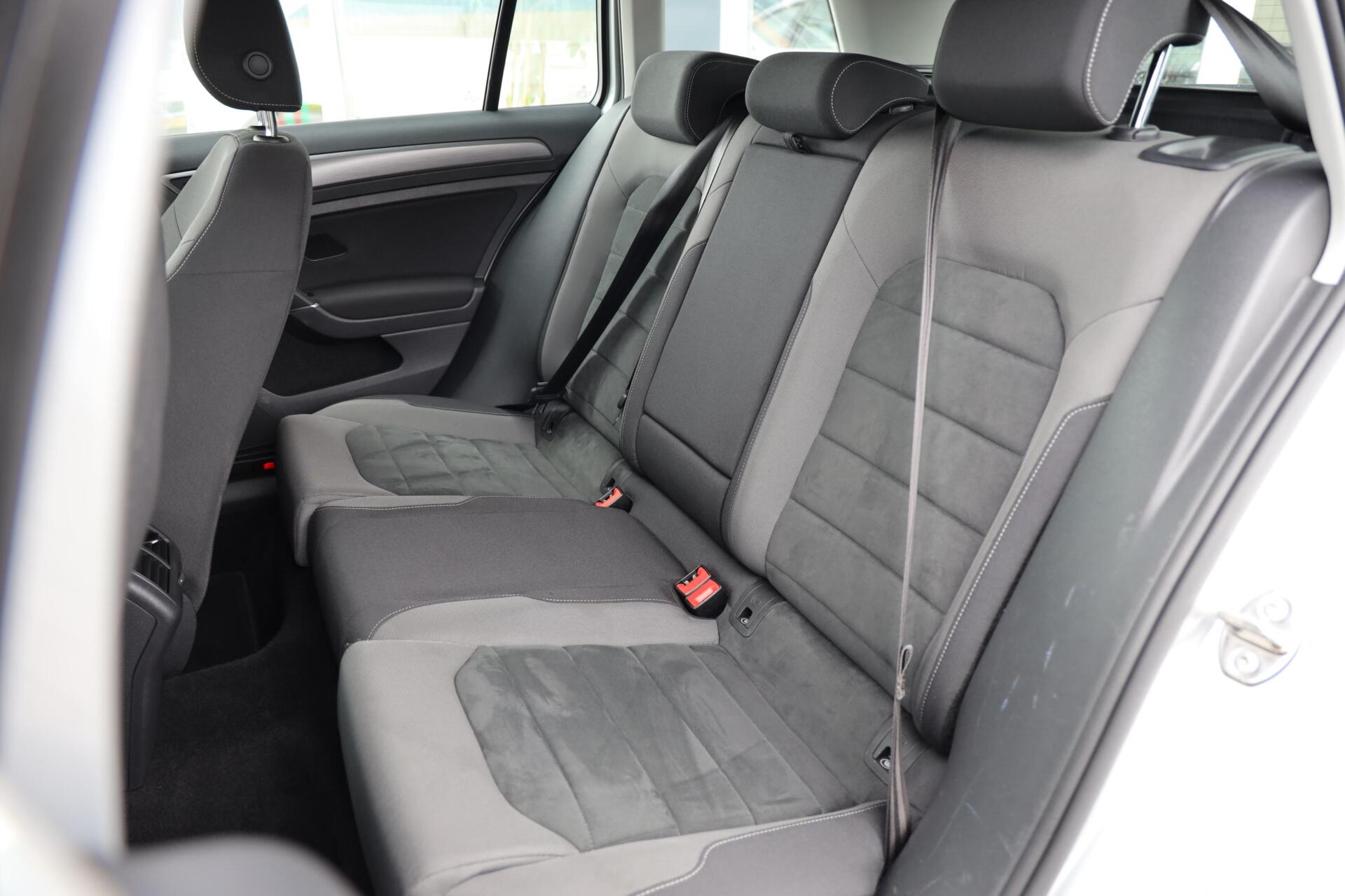 Foto van Volkswagen Golf