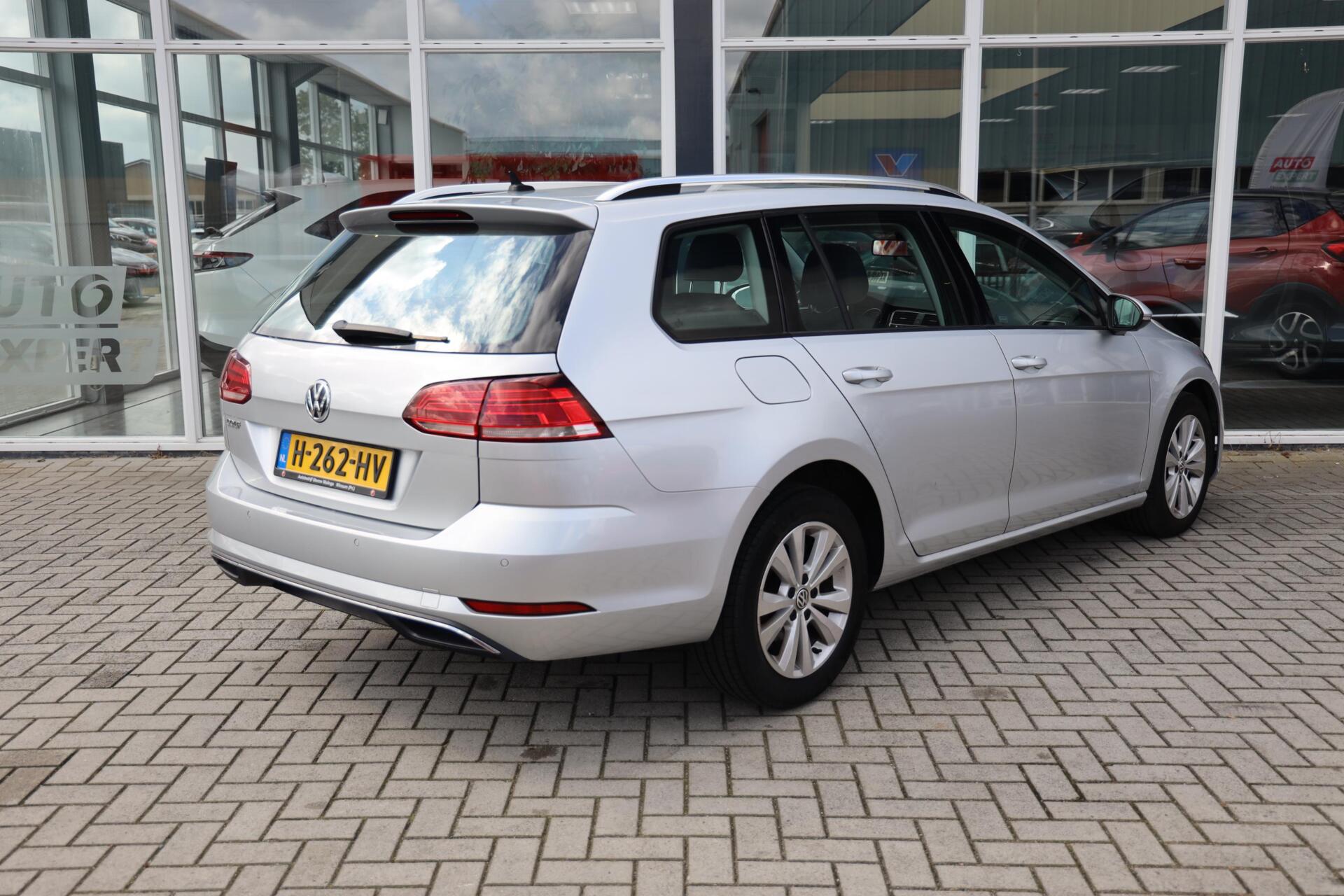 Foto van Volkswagen Golf
