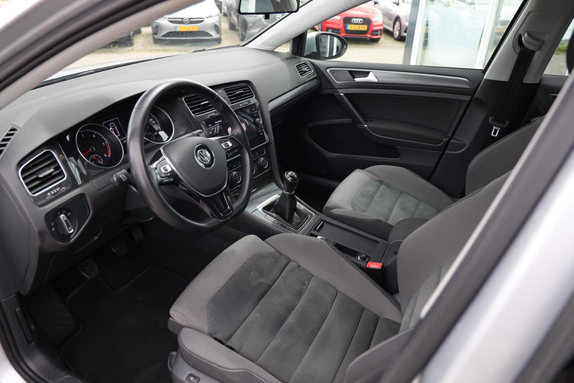 Foto van Volkswagen Golf