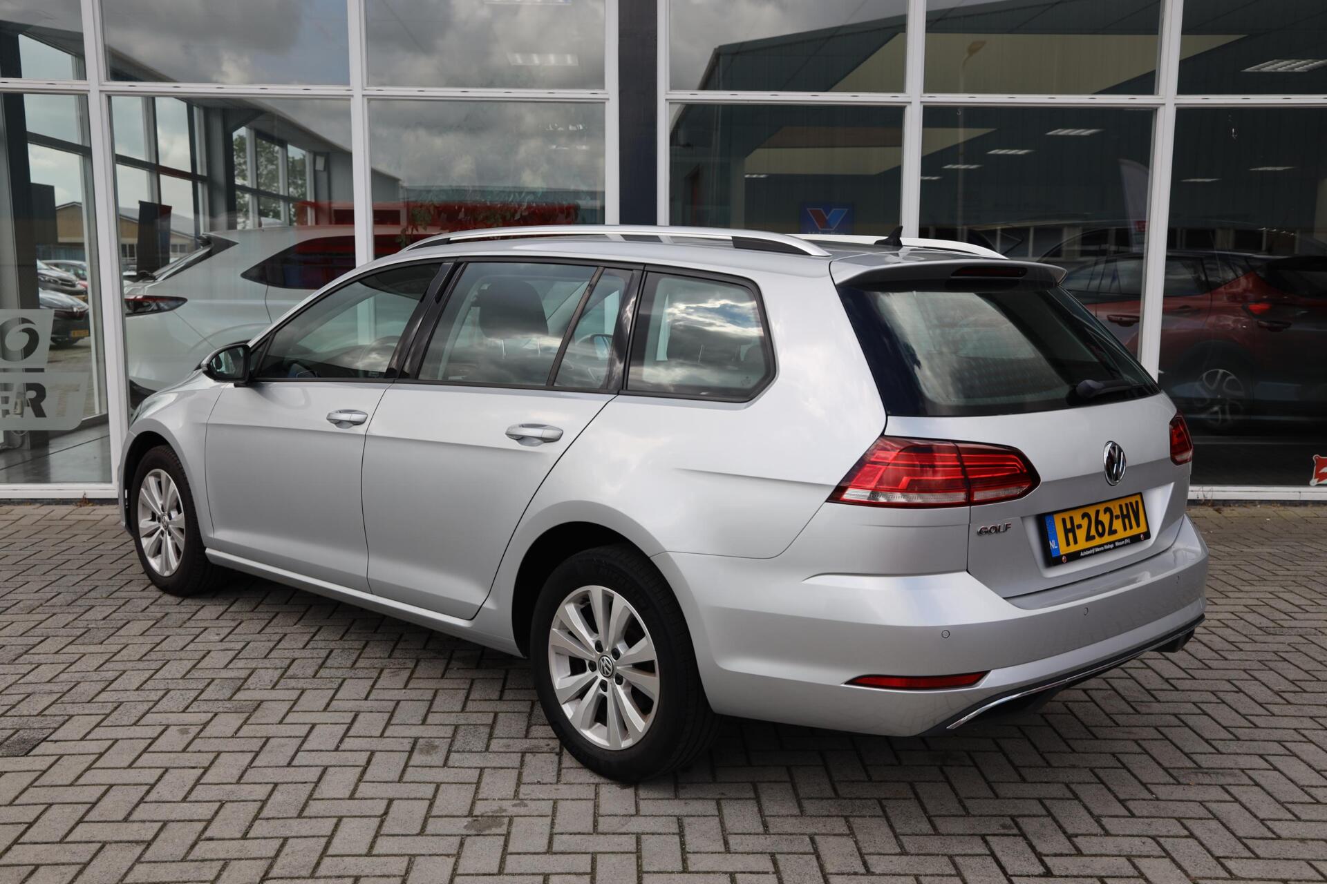 Foto van Volkswagen Golf