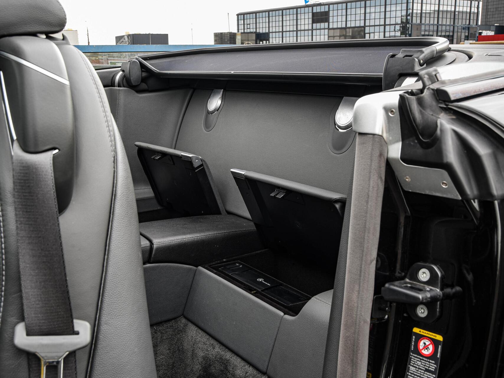 Foto van Mercedes-Benz SL 350