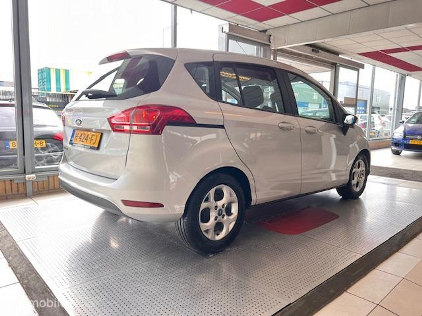 Foto van Ford B-max