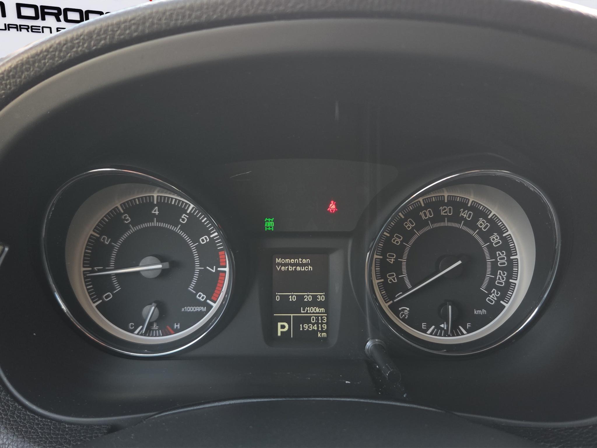 Foto van Suzuki Kizashi