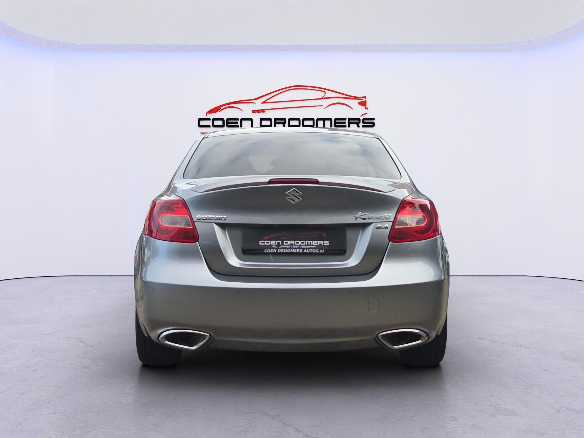 Foto van Suzuki Kizashi