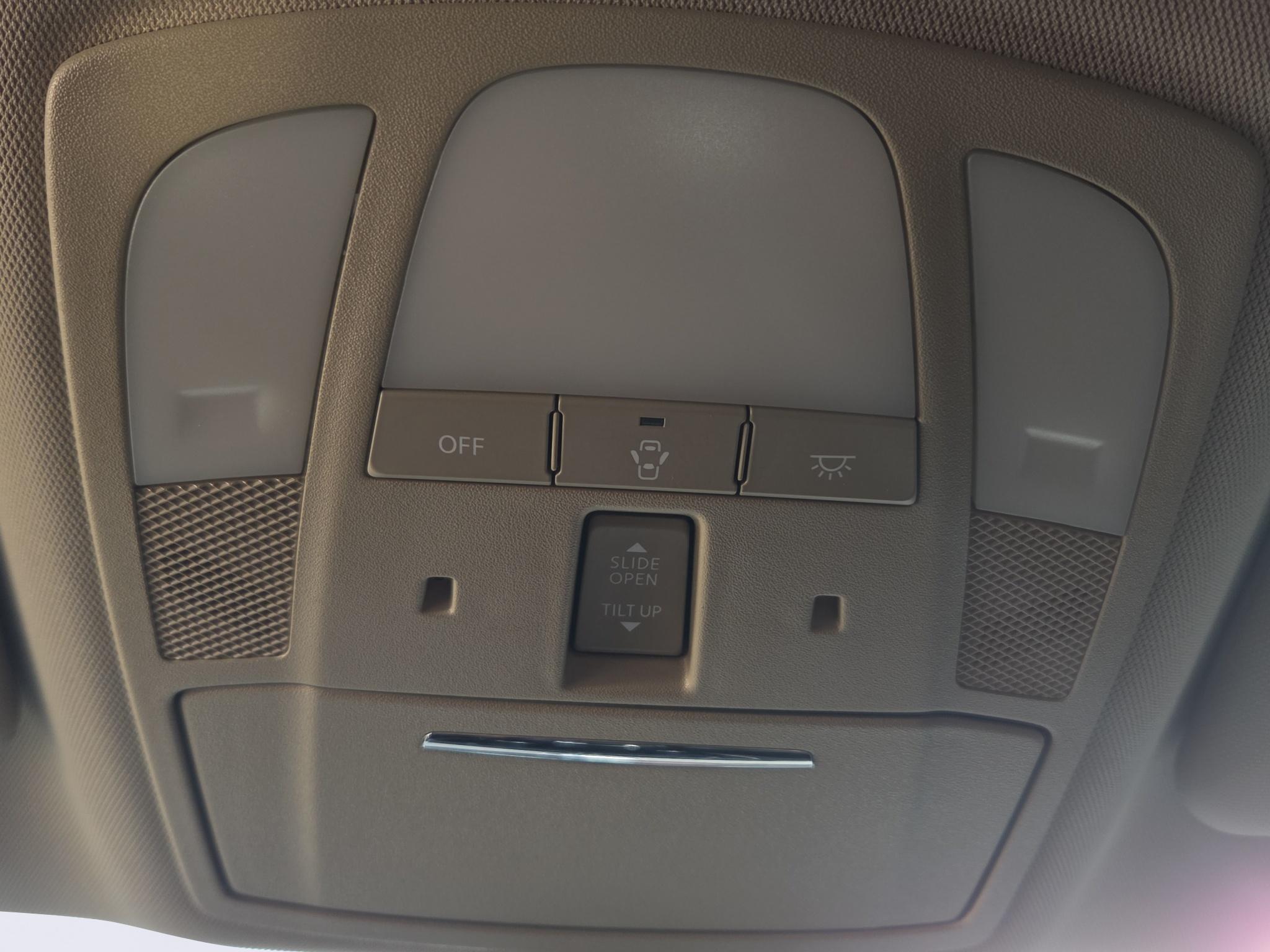 Foto van Suzuki Kizashi