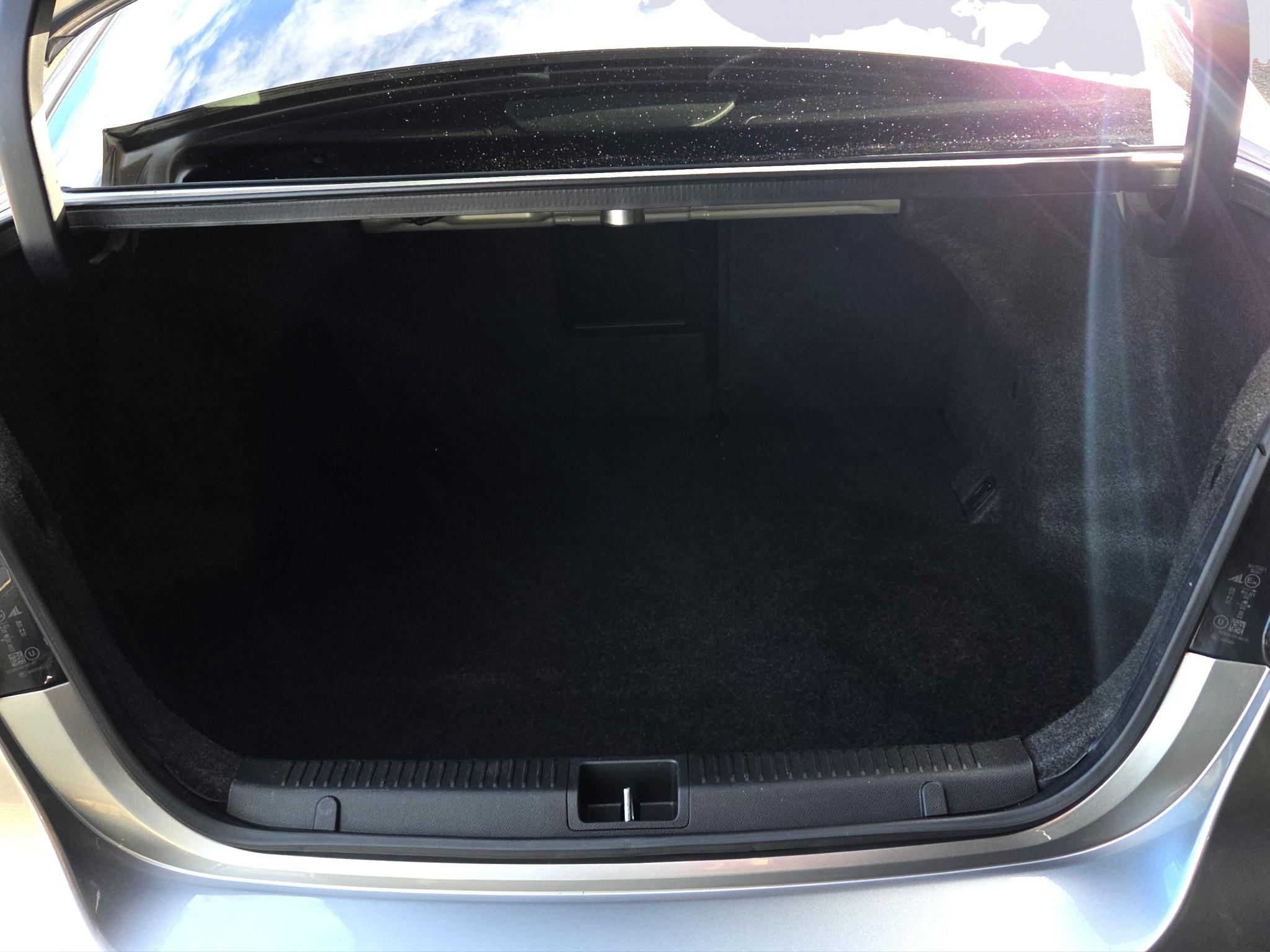 Foto van Suzuki Kizashi