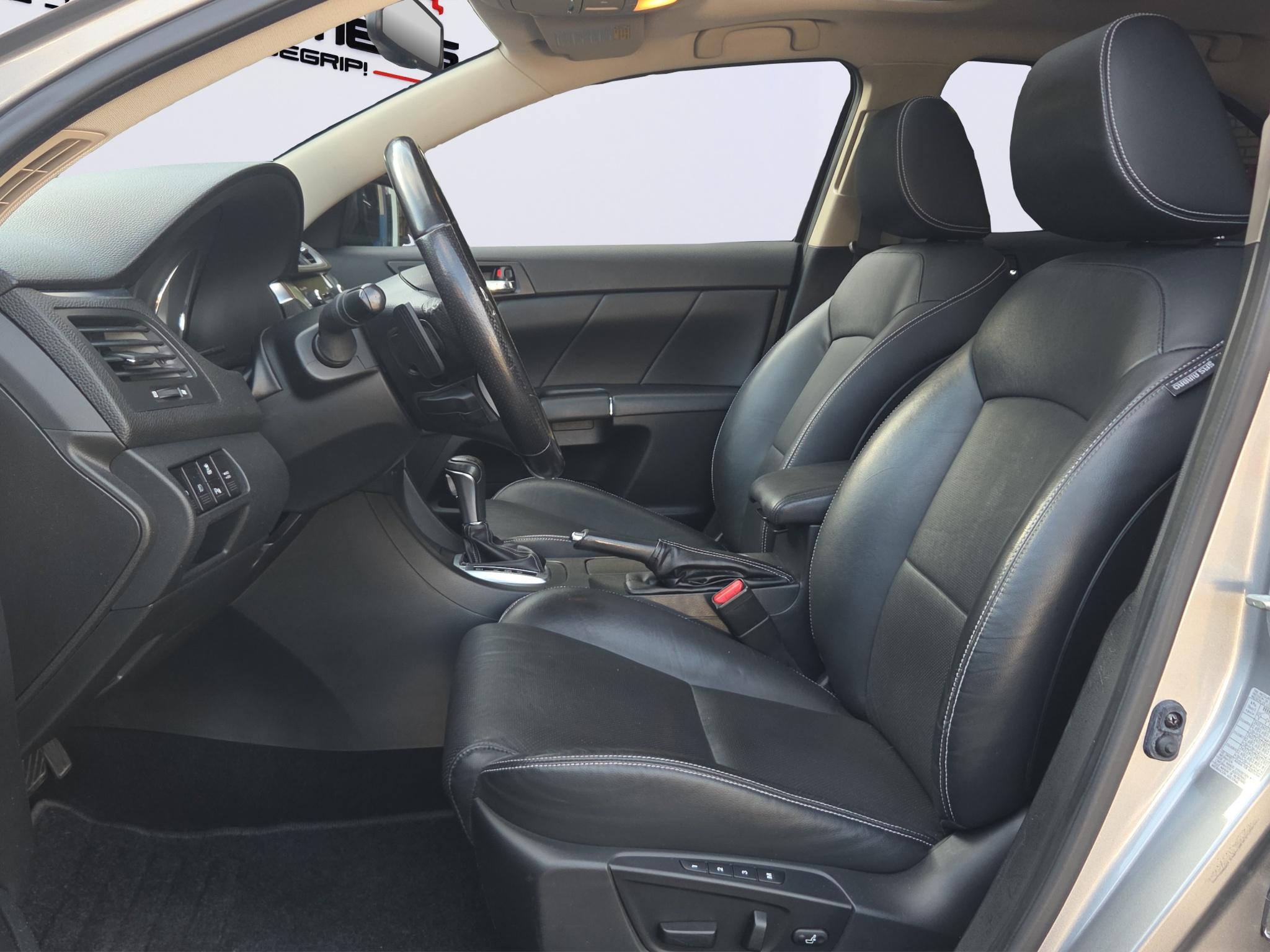 Foto van Suzuki Kizashi