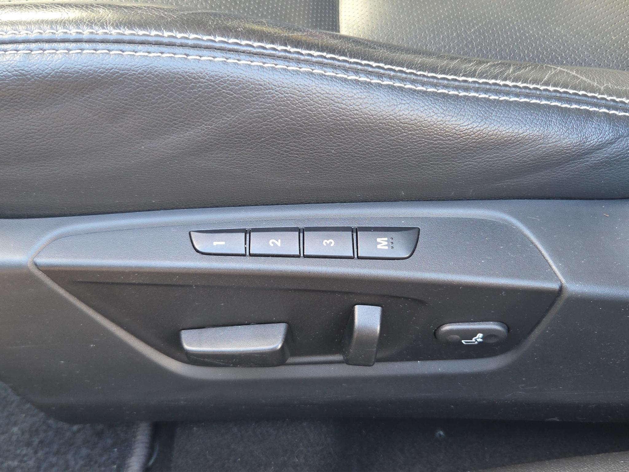Foto van Suzuki Kizashi