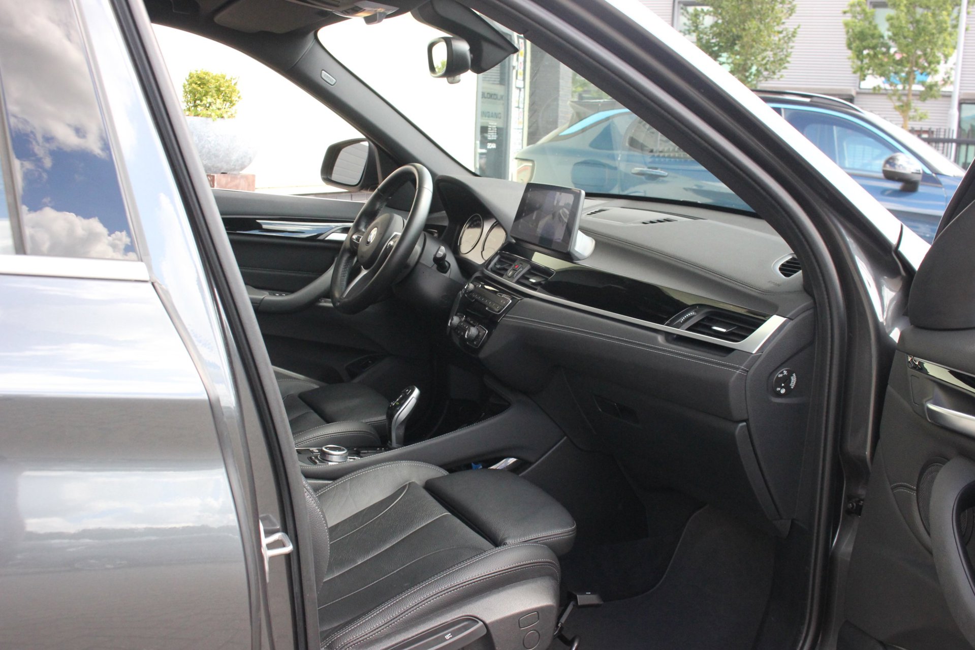 Foto van BMW X1 Sdrive20i