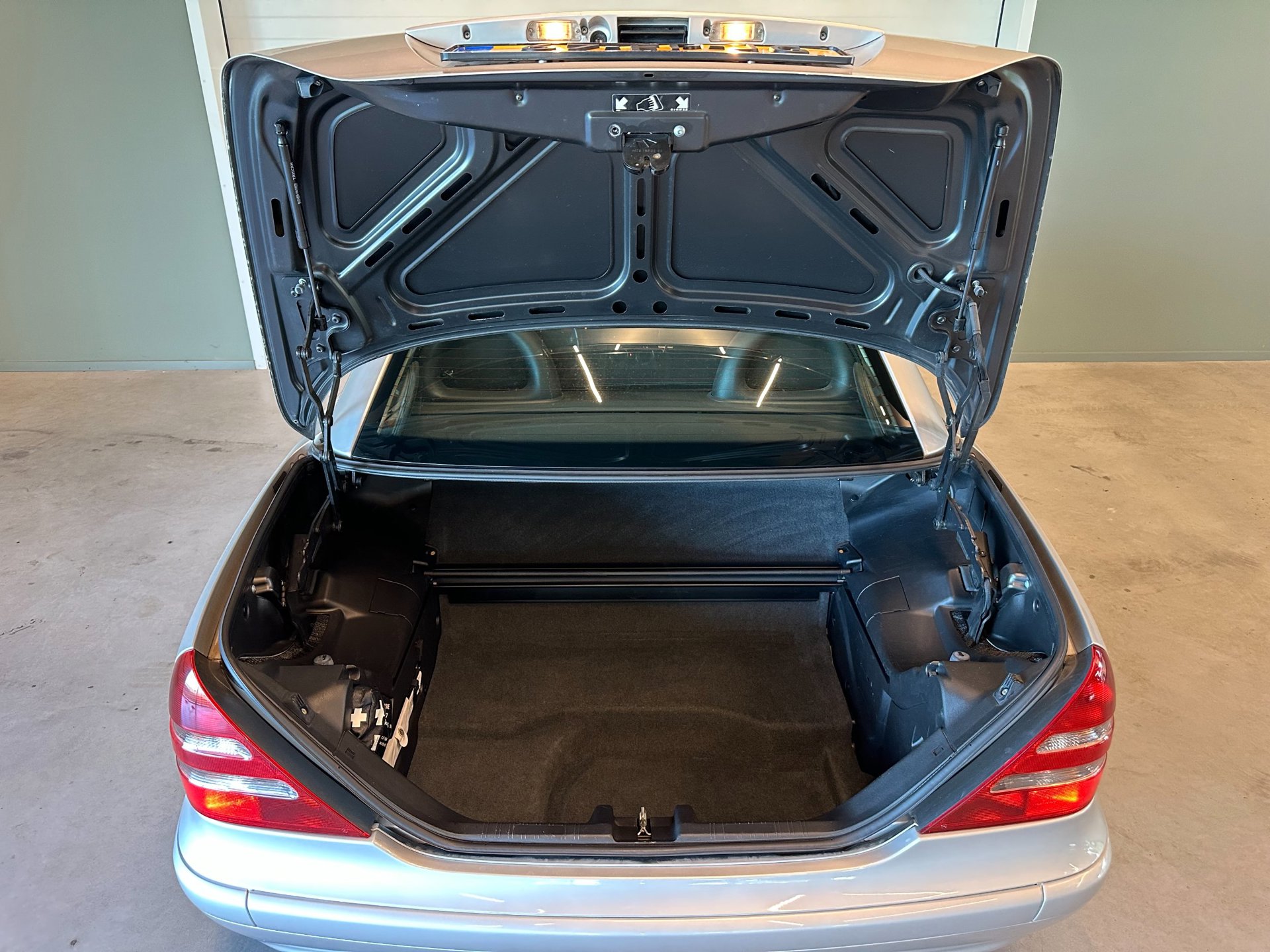 Foto van Mercedes-Benz SLK 200 Kompressor