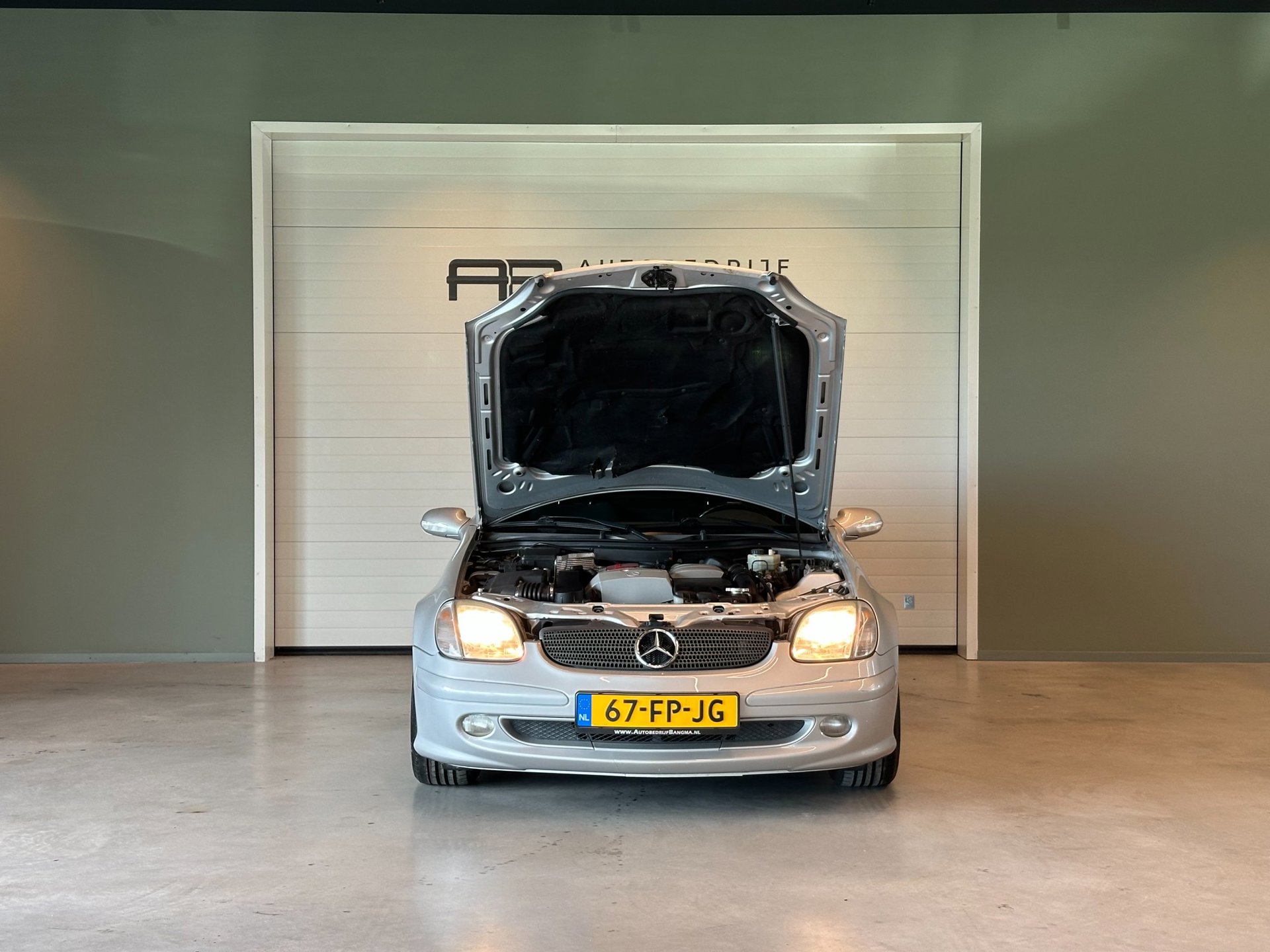 Foto van Mercedes-Benz SLK 200 Kompressor