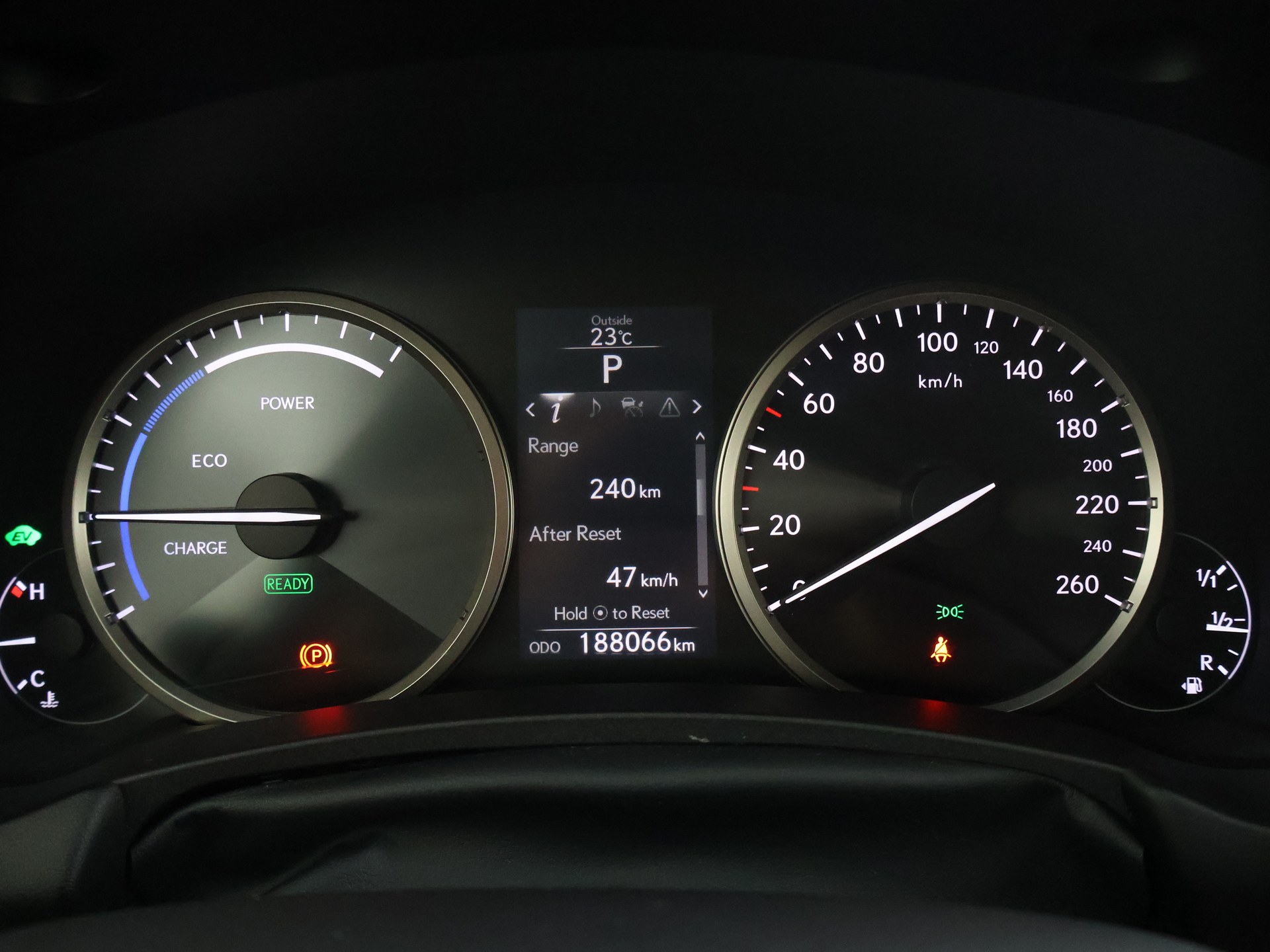 Foto van Lexus Lexus Nx300h