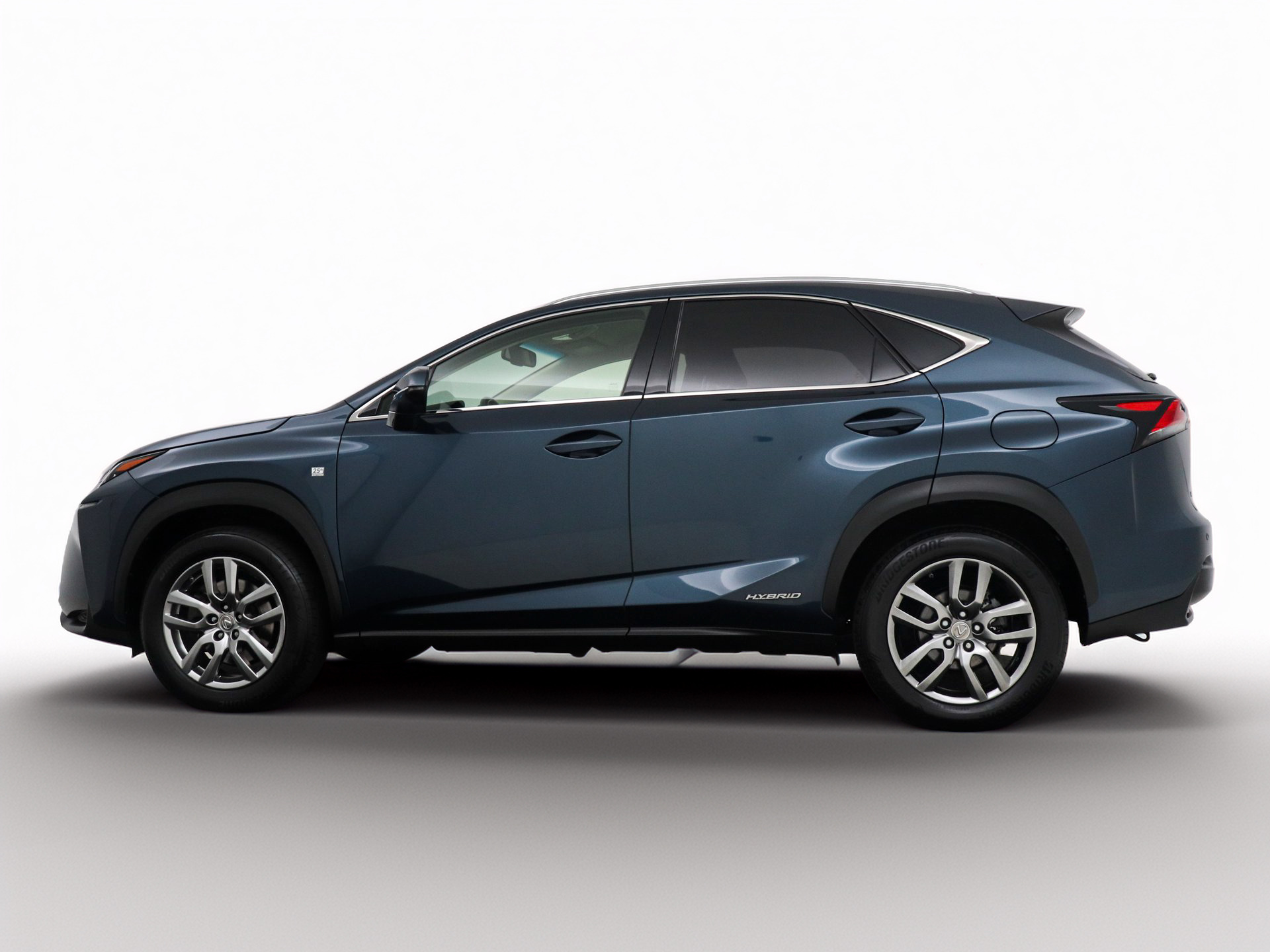 Foto van Lexus Lexus Nx300h