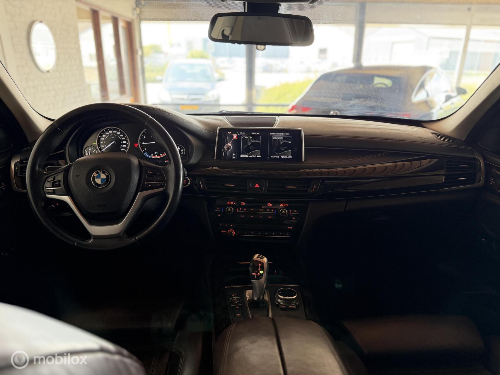 Foto van BMW X5 Xdrive35i